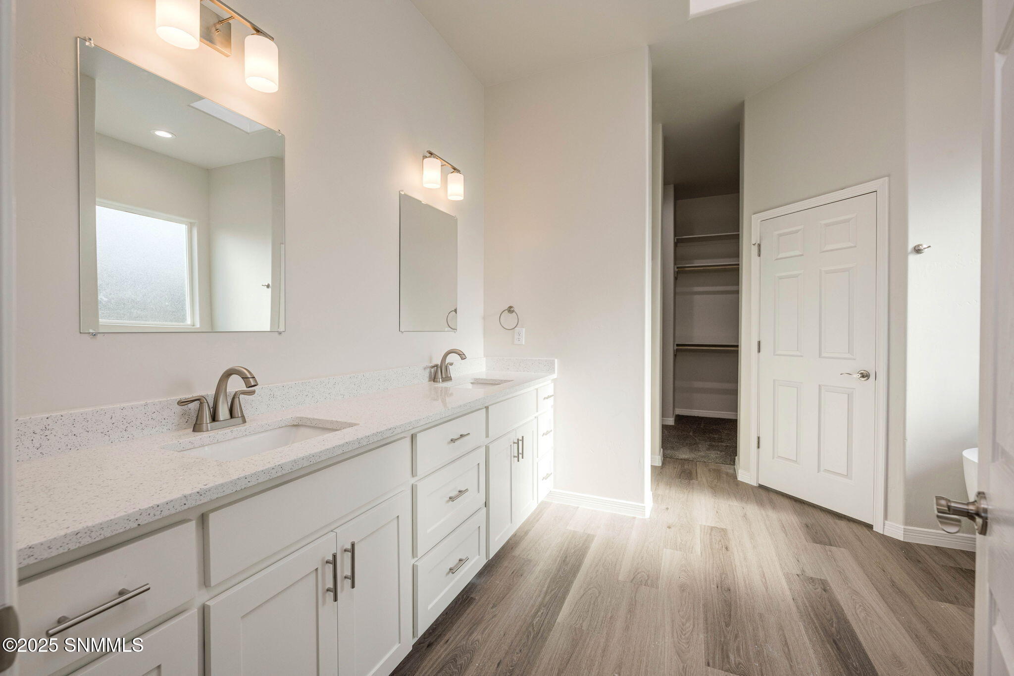 18-web-or-mls-Snappin Homes (Hendee711)-