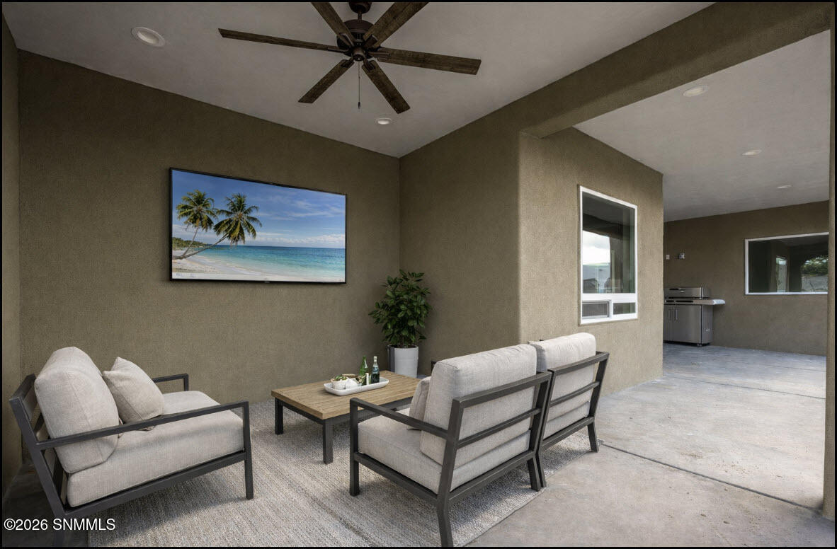 BackyardFurnitueSmallPic