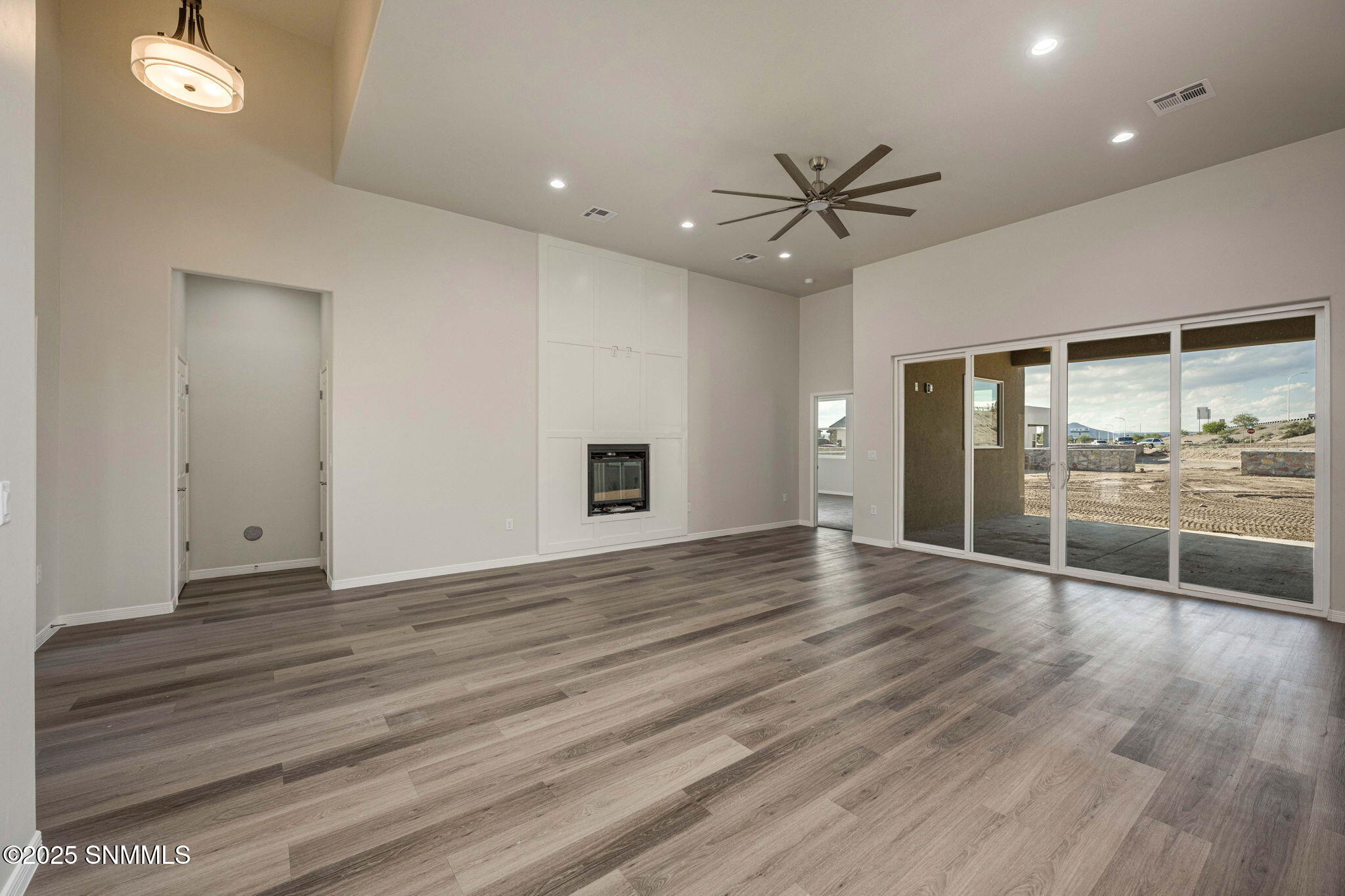 6-web-or-mls-Snappin Homes (Hendee711)-6