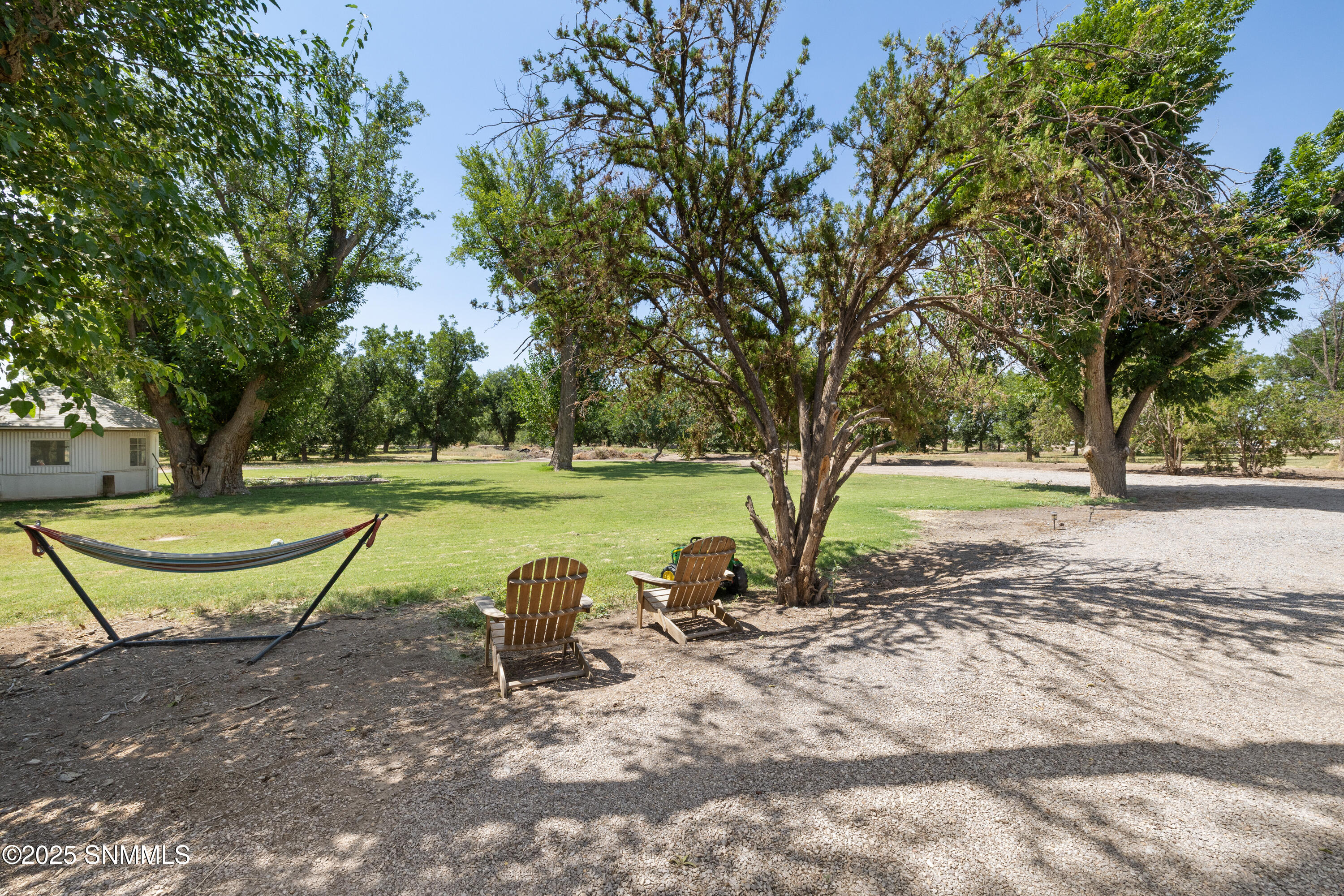 1145-W-University-MLS-Camera-Guy-29