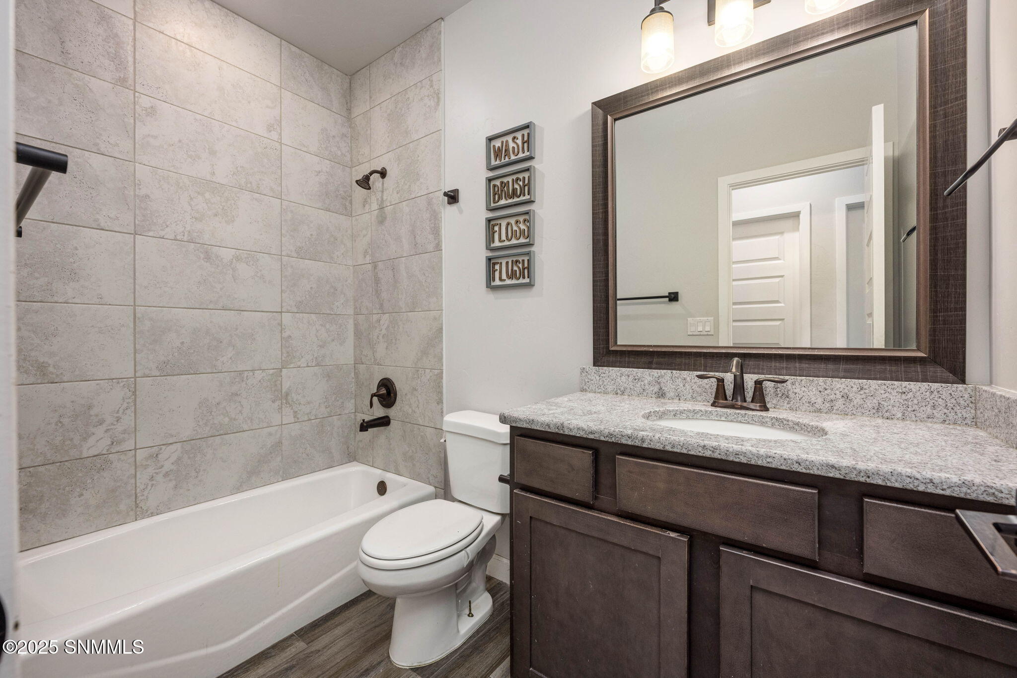 23-web-or-mls-Snappin Homes (Electra6821