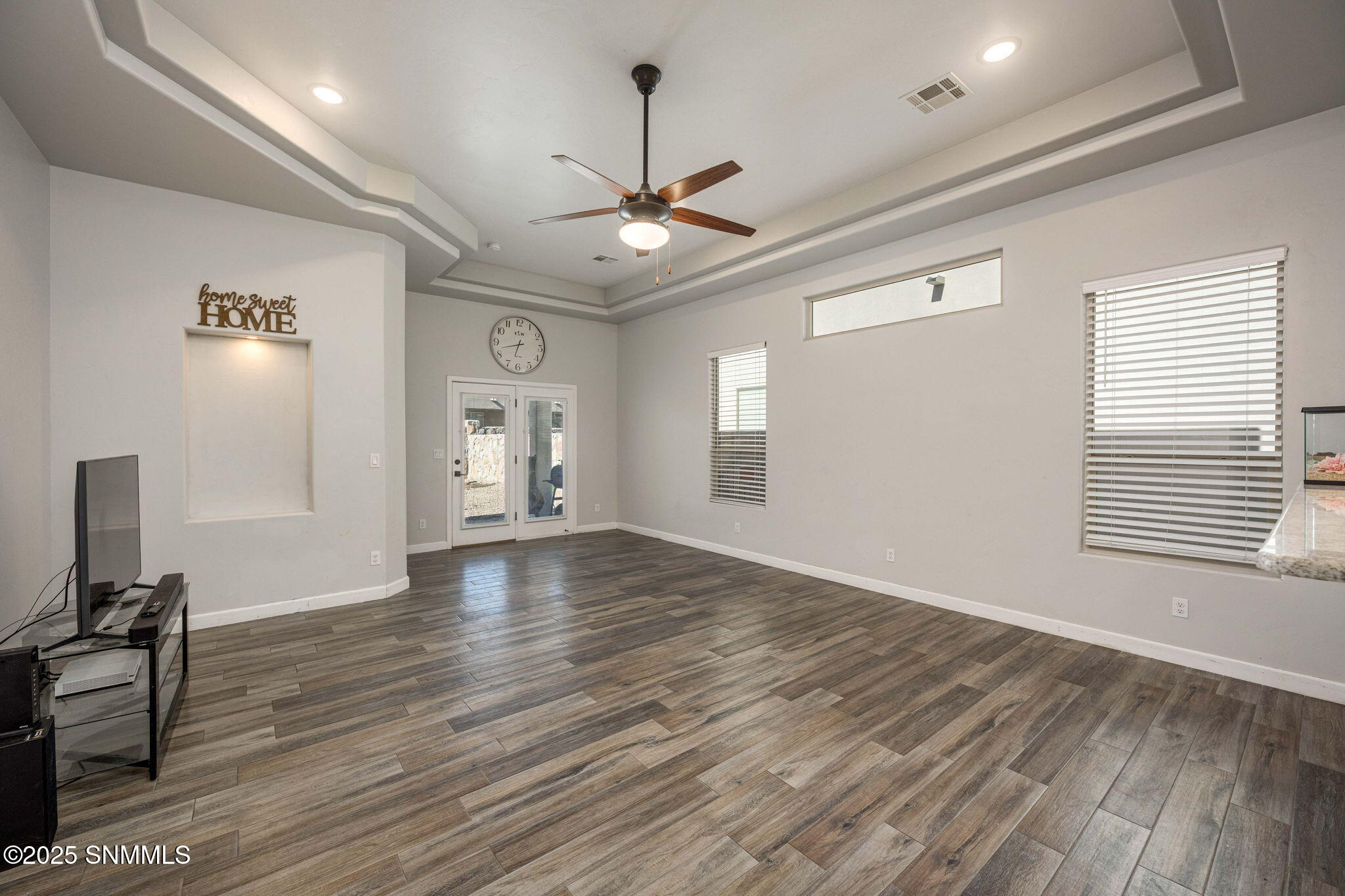 5-web-or-mls-Snappin Homes (Electra6821)