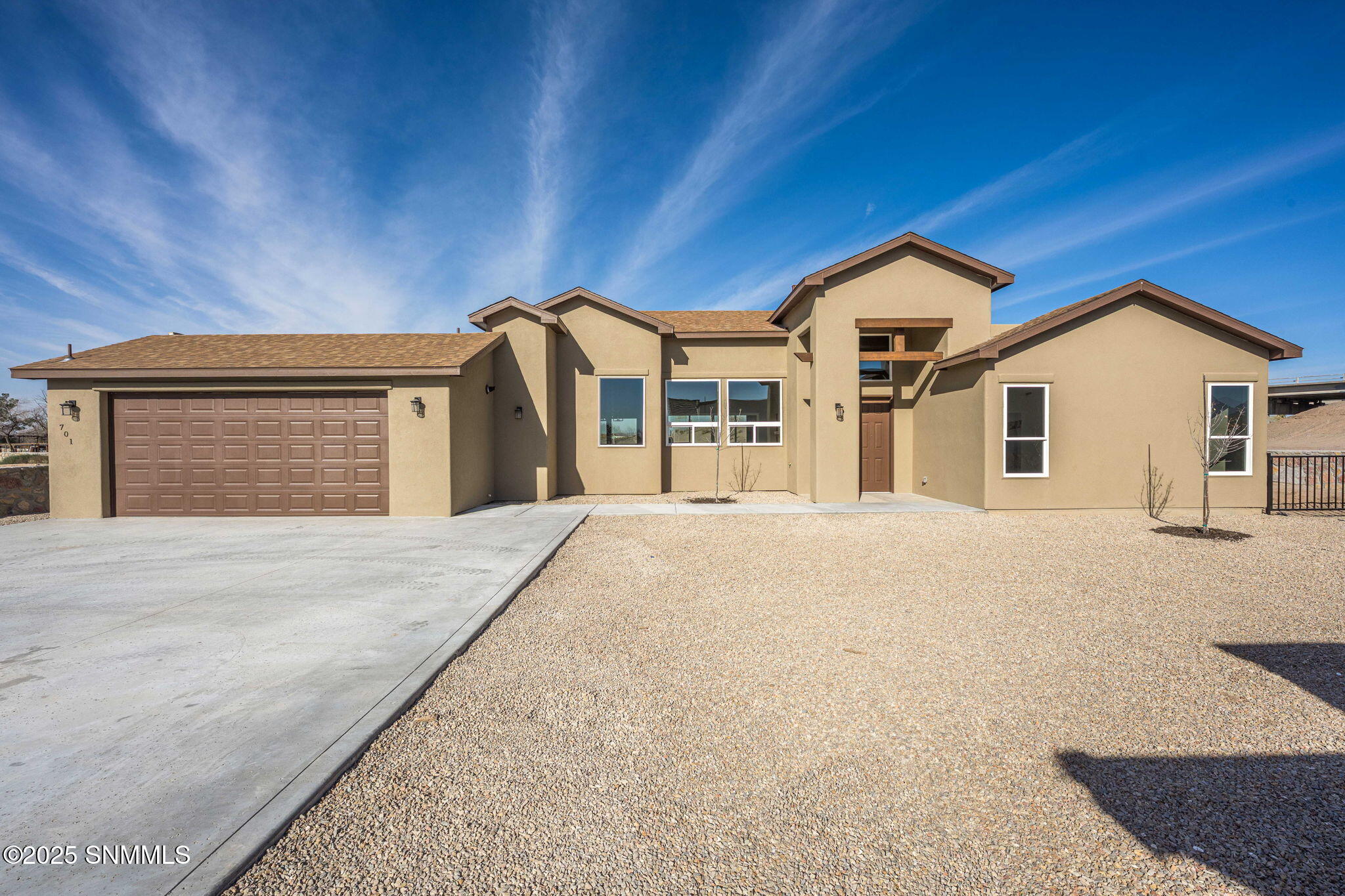 1-web-or-mls-Snappin Homes (Basha701)-1