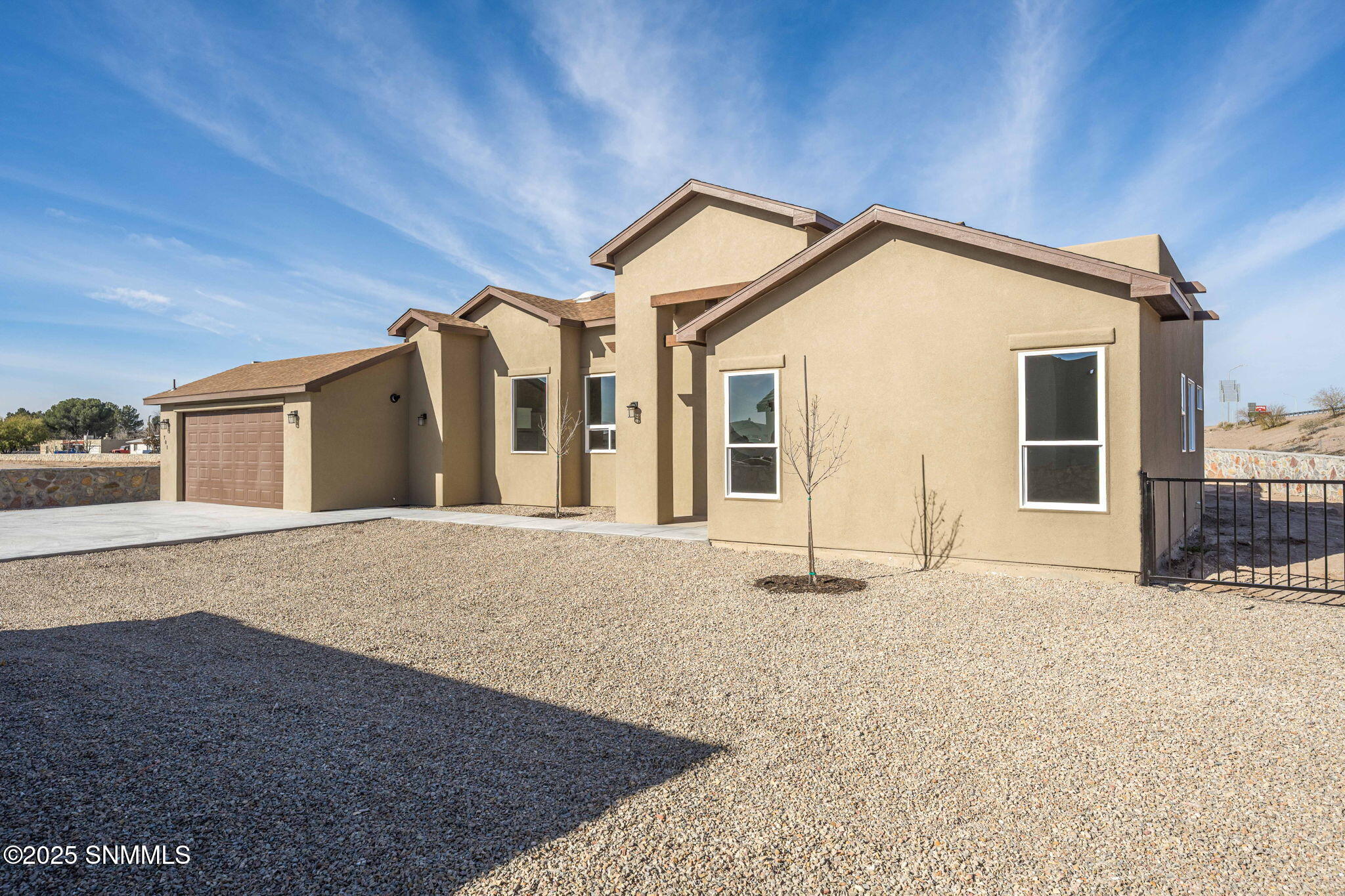 2-web-or-mls-Snappin Homes (Basha701)-2