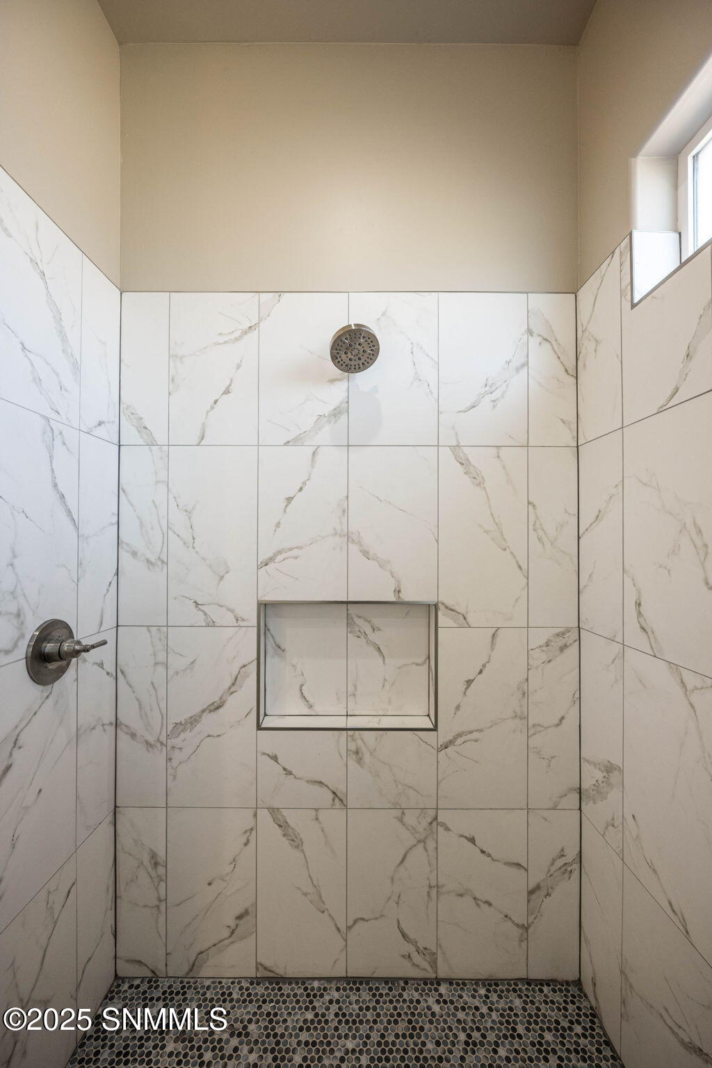 33-web-or-mls-Snappin Homes (Basha701)-3