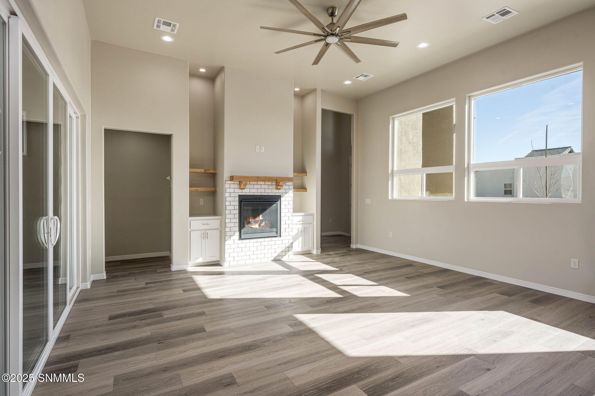 7-web-or-mls-Snappin Homes (Basha701)-7