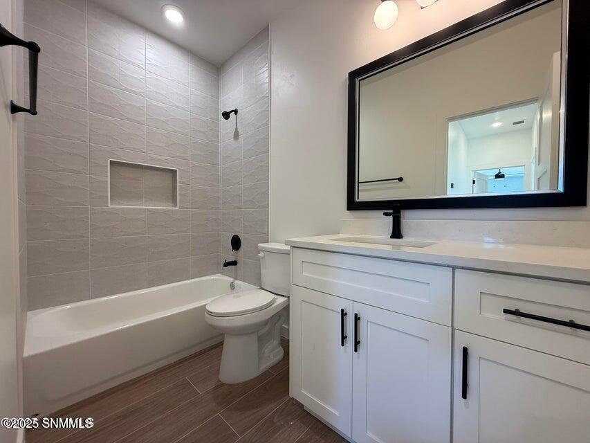 20251229165331500729000000-o