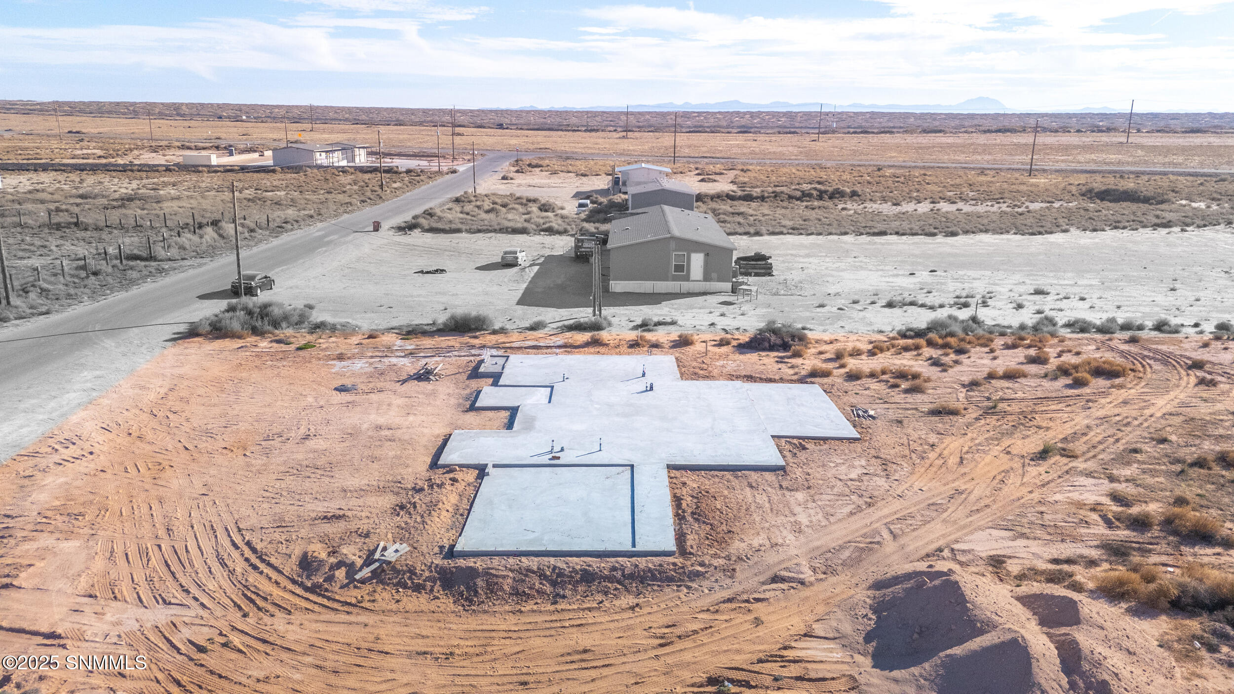 9_dji_20251227093329_0762_d-1