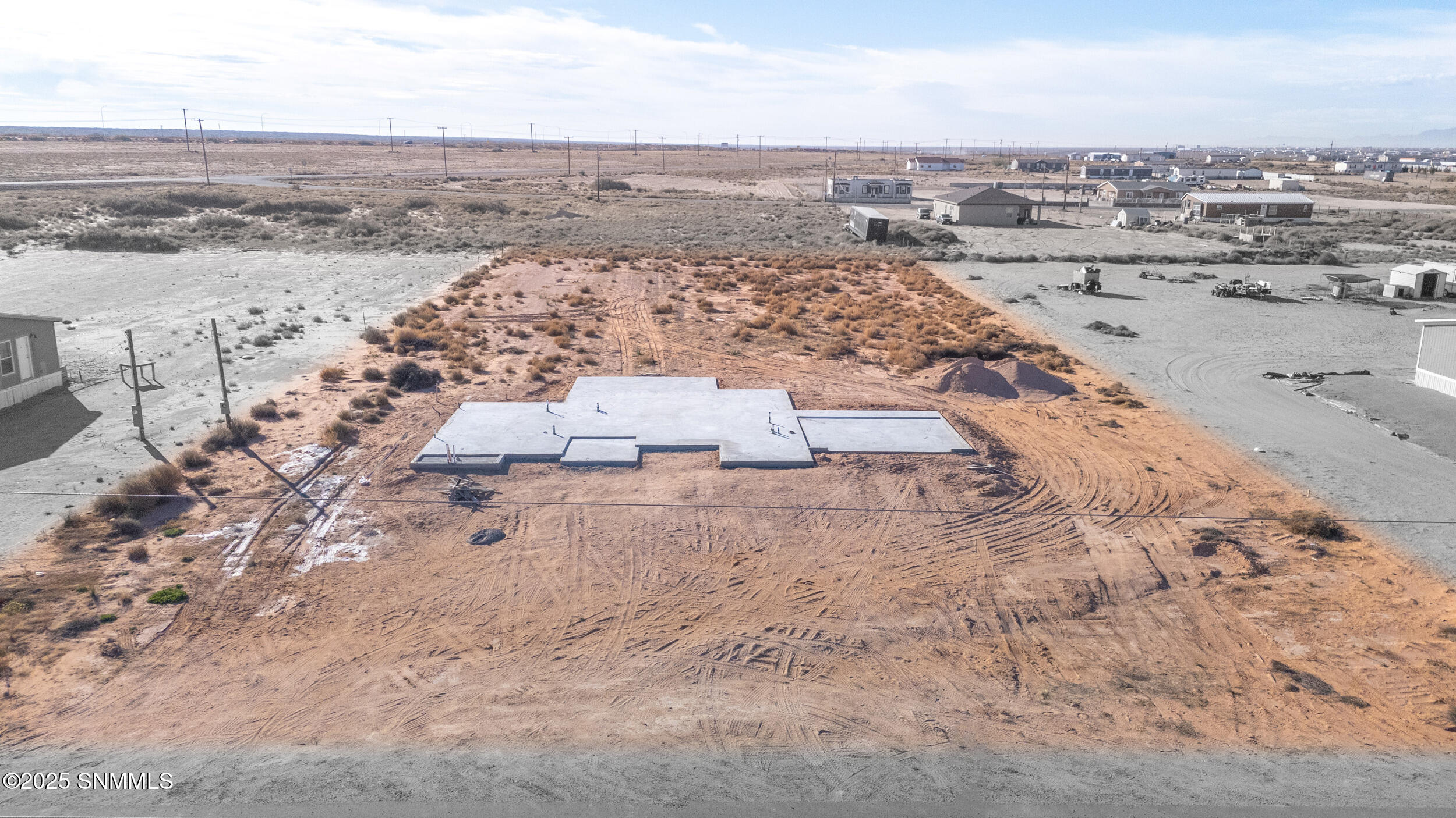 8_dji_20251227093304_0760_d-1