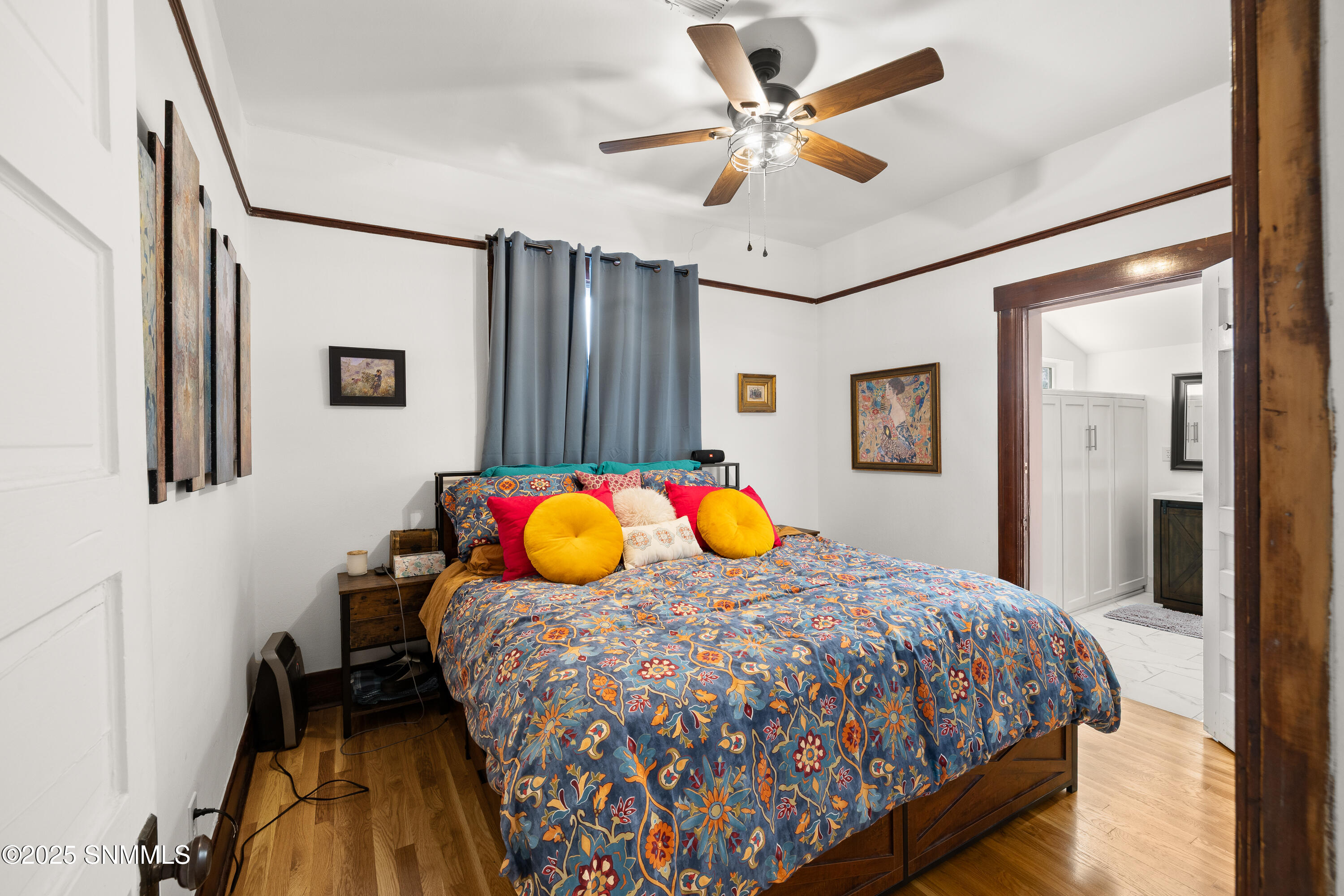 712-W-Court-Ave-MLS-Camera-Guy-28