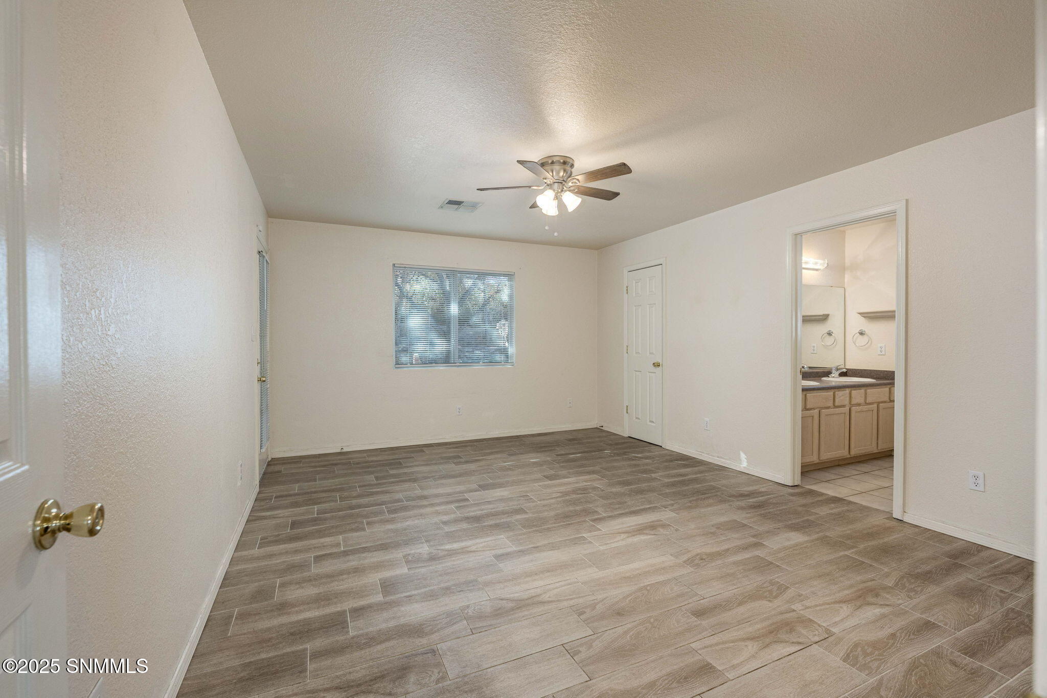 16-web-or-mls-Snappin Homes (IndianHollo