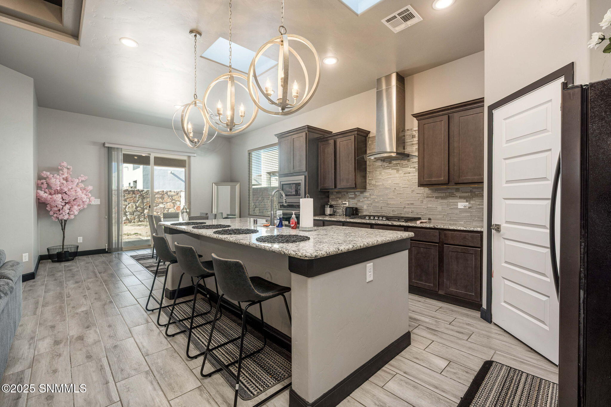 12-web-or-mls-Snappin Homes (Andromeda61