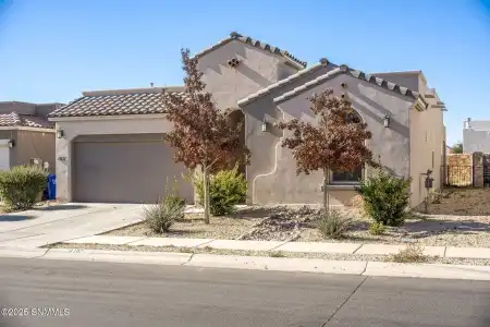 6107 Andromeda Loop, Las Cruces, New Mexico 88012, 4 Bedrooms Bedrooms, ,2.5 BathroomsBathrooms,Residential,For Sale,Andromeda,2600006