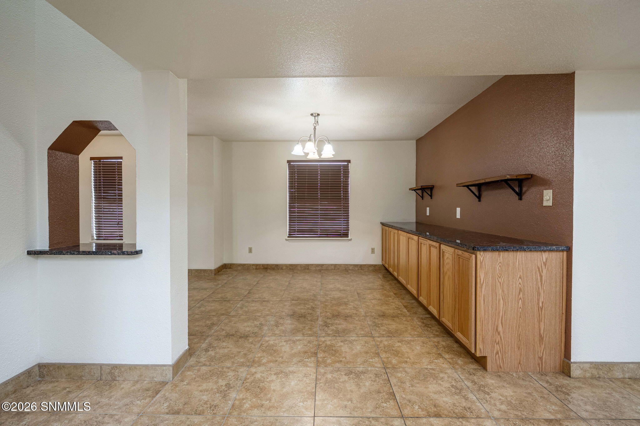 14-web-or-mls-Snappin Homes (Paradise363