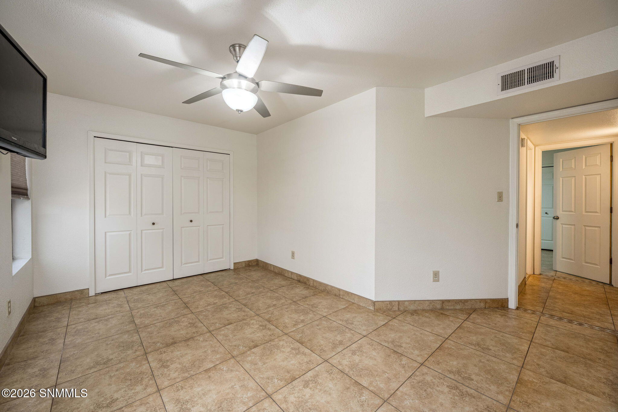 18-web-or-mls-Snappin Homes (Paradise363