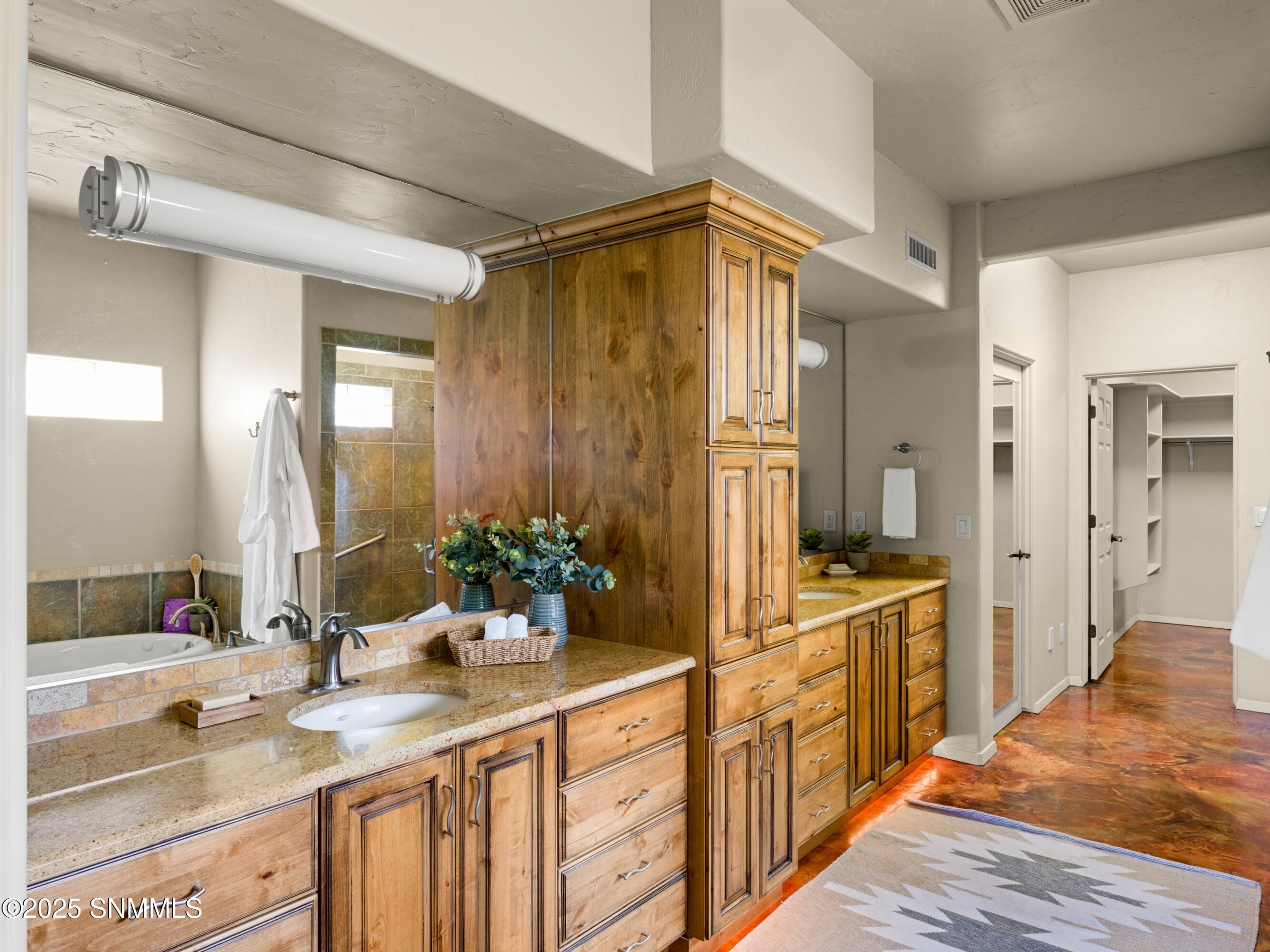 6700-Camino-Blanco-MLS-Camera-Guy-41