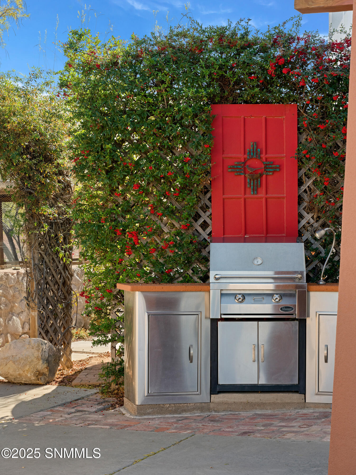 6700-Camino-Blanco-MLS-Camera-Guy-63