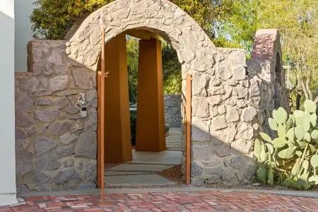 6700 Camino Blanco, Las Cruces, New Mexico 88007, 3 Bedrooms Bedrooms, ,2.5 BathroomsBathrooms,Residential,For Sale,Camino Blanco,2503757