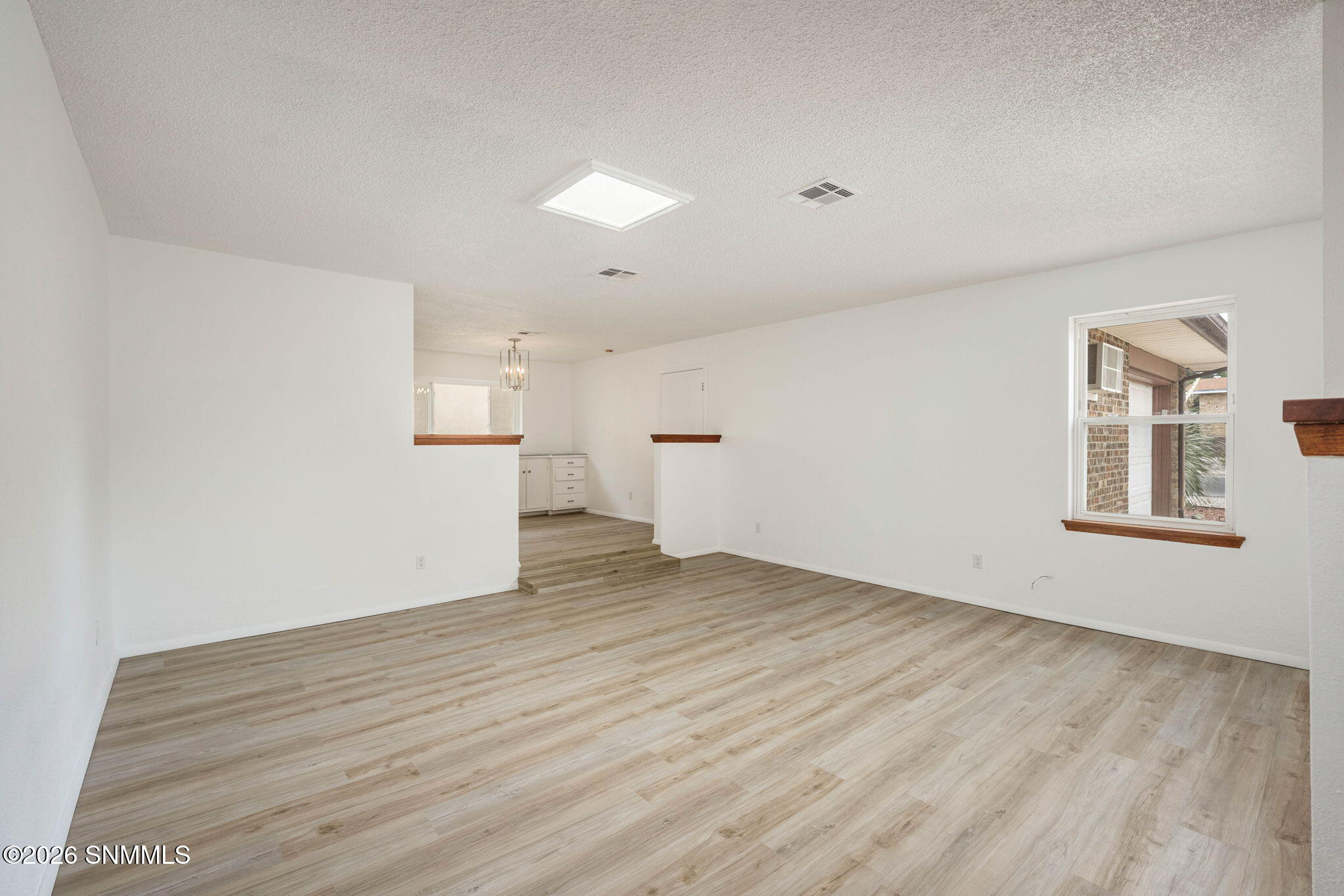 8-web-or-mls-Snappin Homes (Fairway3217)