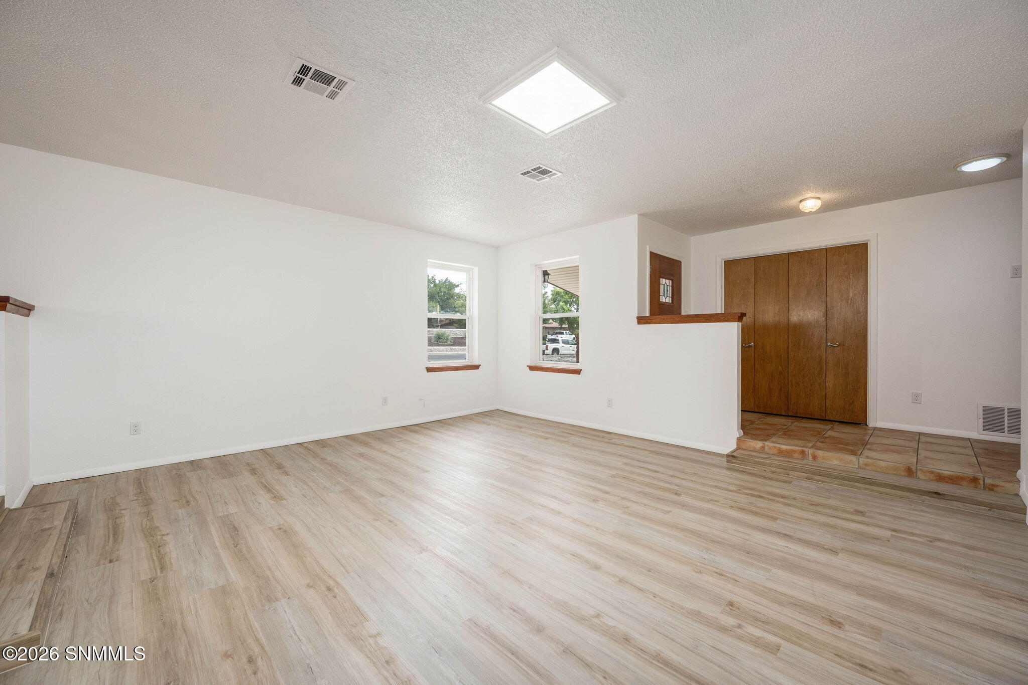 9-web-or-mls-Snappin Homes (Fairway3217)