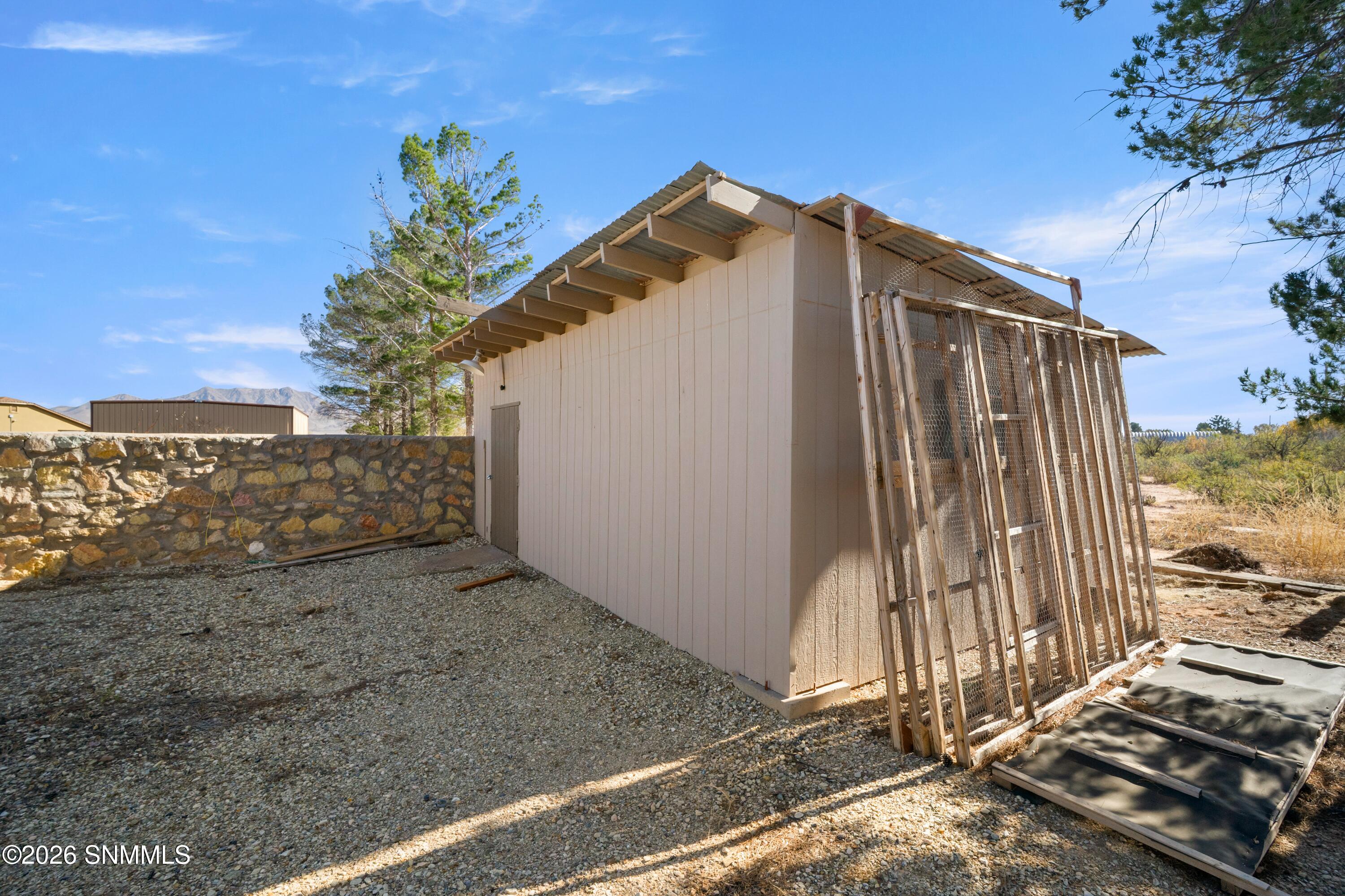 6370-Payan-MLS-Camera-Guy-9