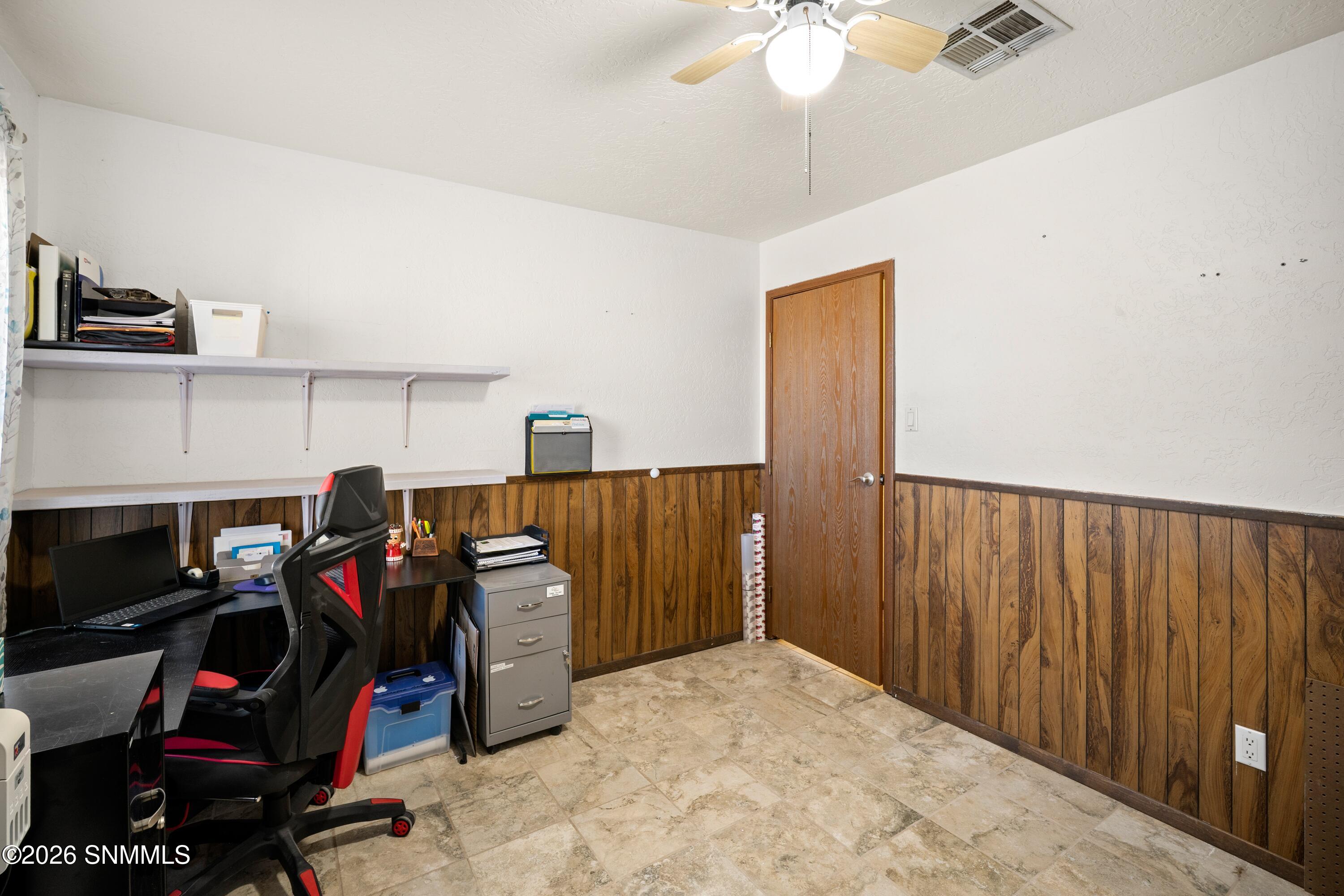 6370-Payan-MLS-Camera-Guy-23