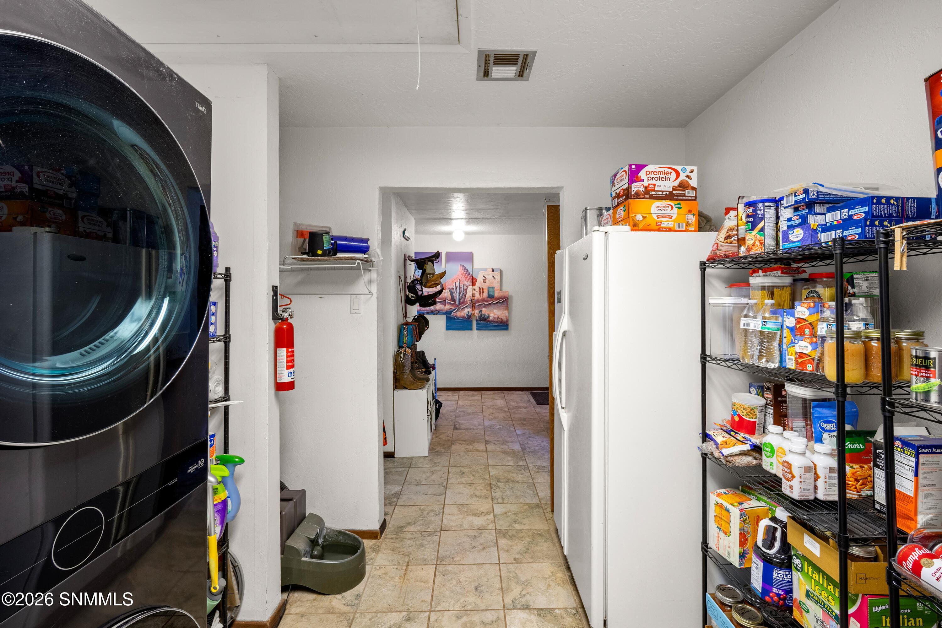 6370-Payan-MLS-Camera-Guy-42