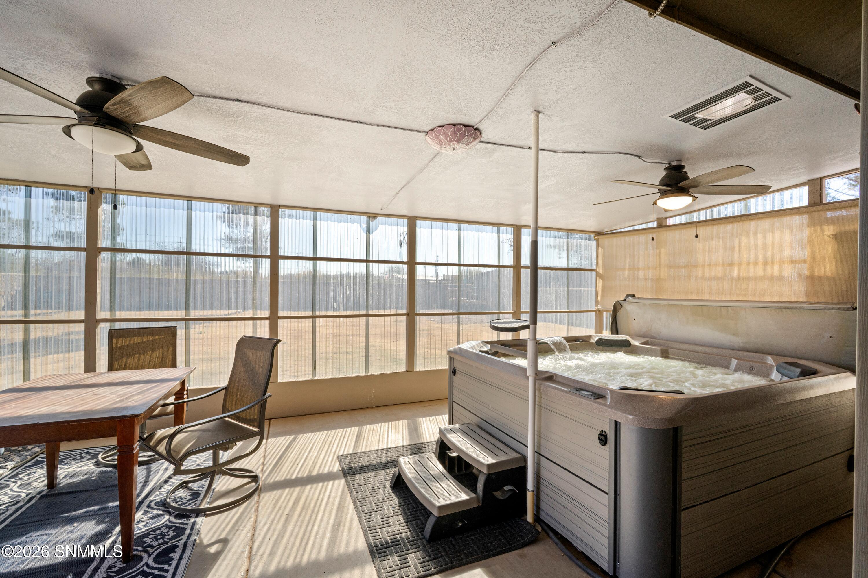 6370-Payan-MLS-Camera-Guy-43