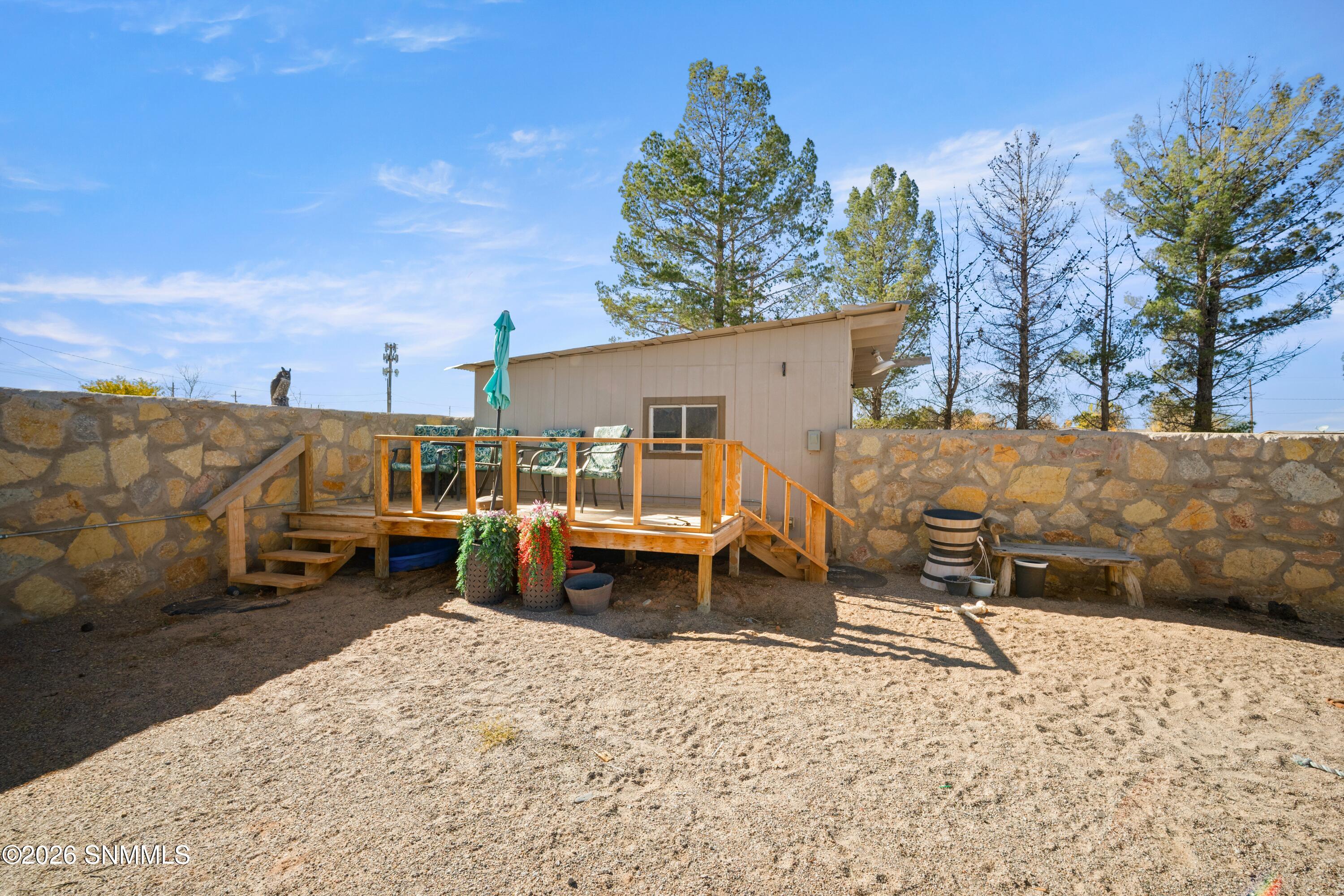 6370-Payan-MLS-Camera-Guy-52