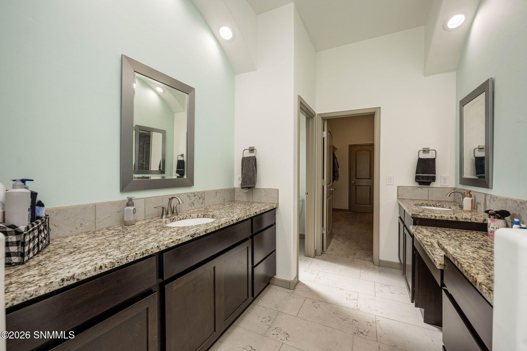 23-web-or-mls-Snappin Homes (SantaJulia3