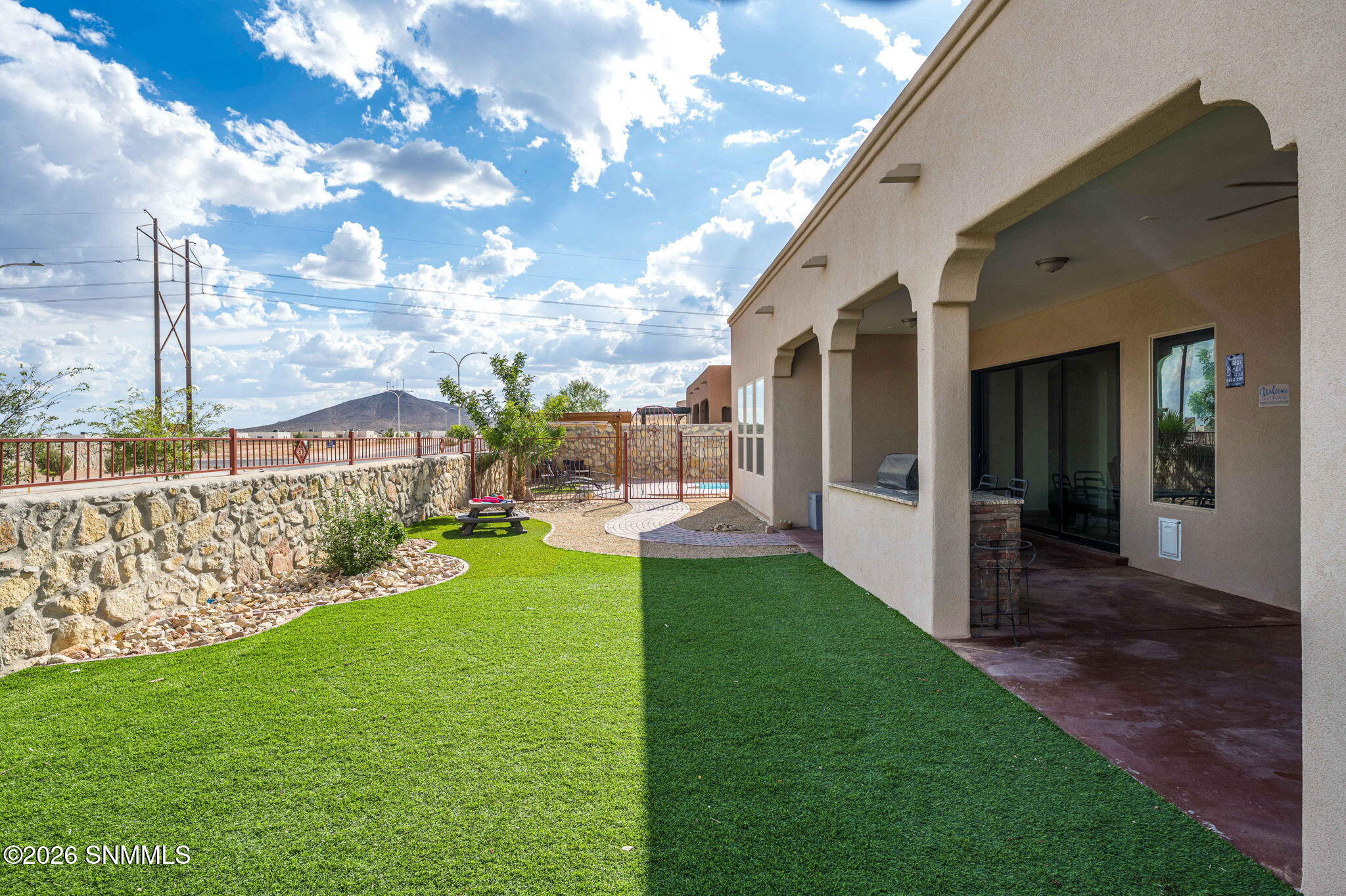 39-web-or-mls-Snappin Homes (SantaJulia3