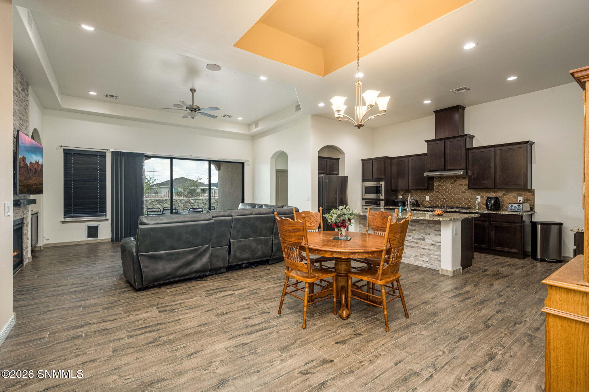 7-web-or-mls-Snappin Homes (SantaJulia38