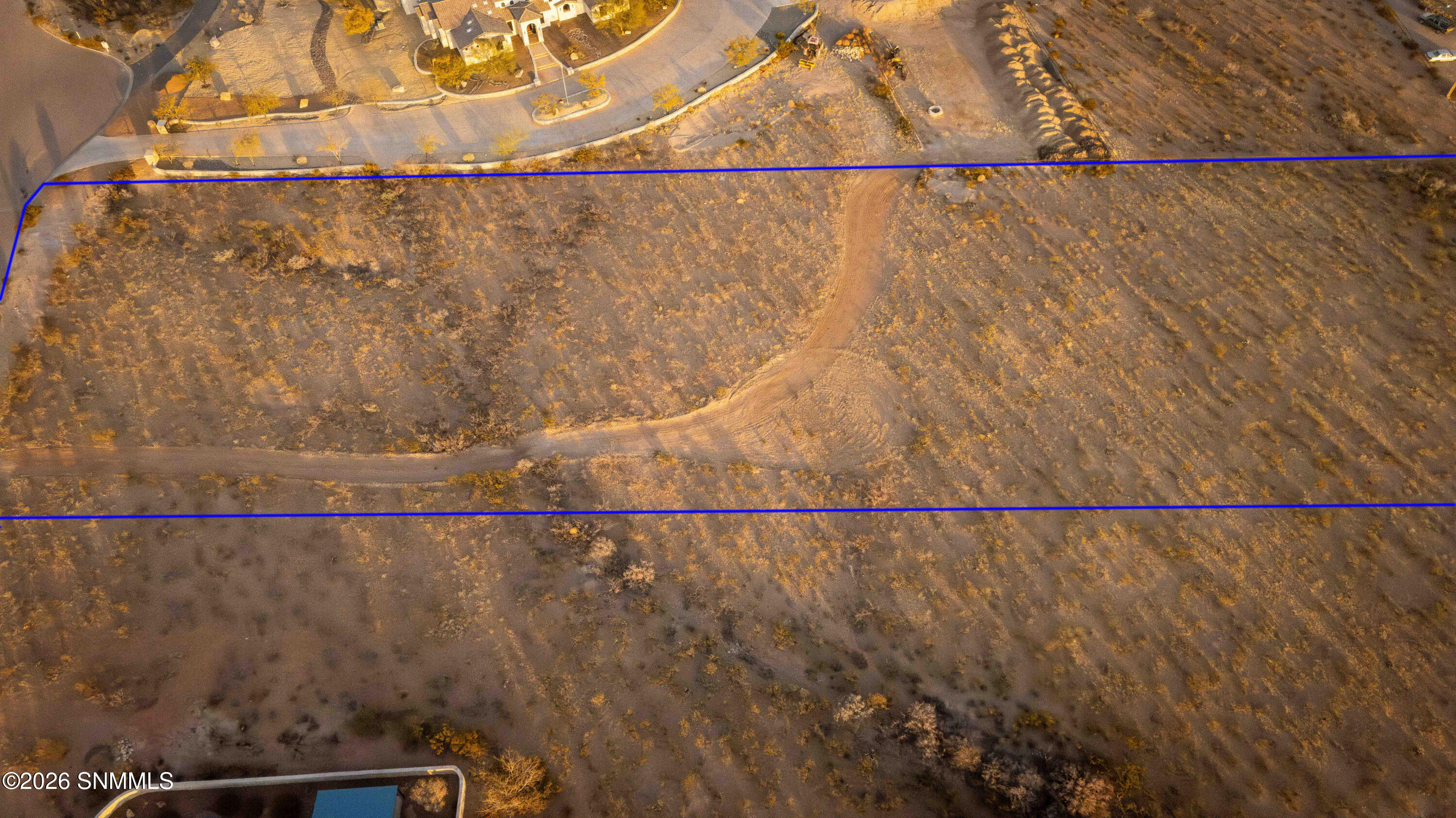 8658_Talavera_Ave-10