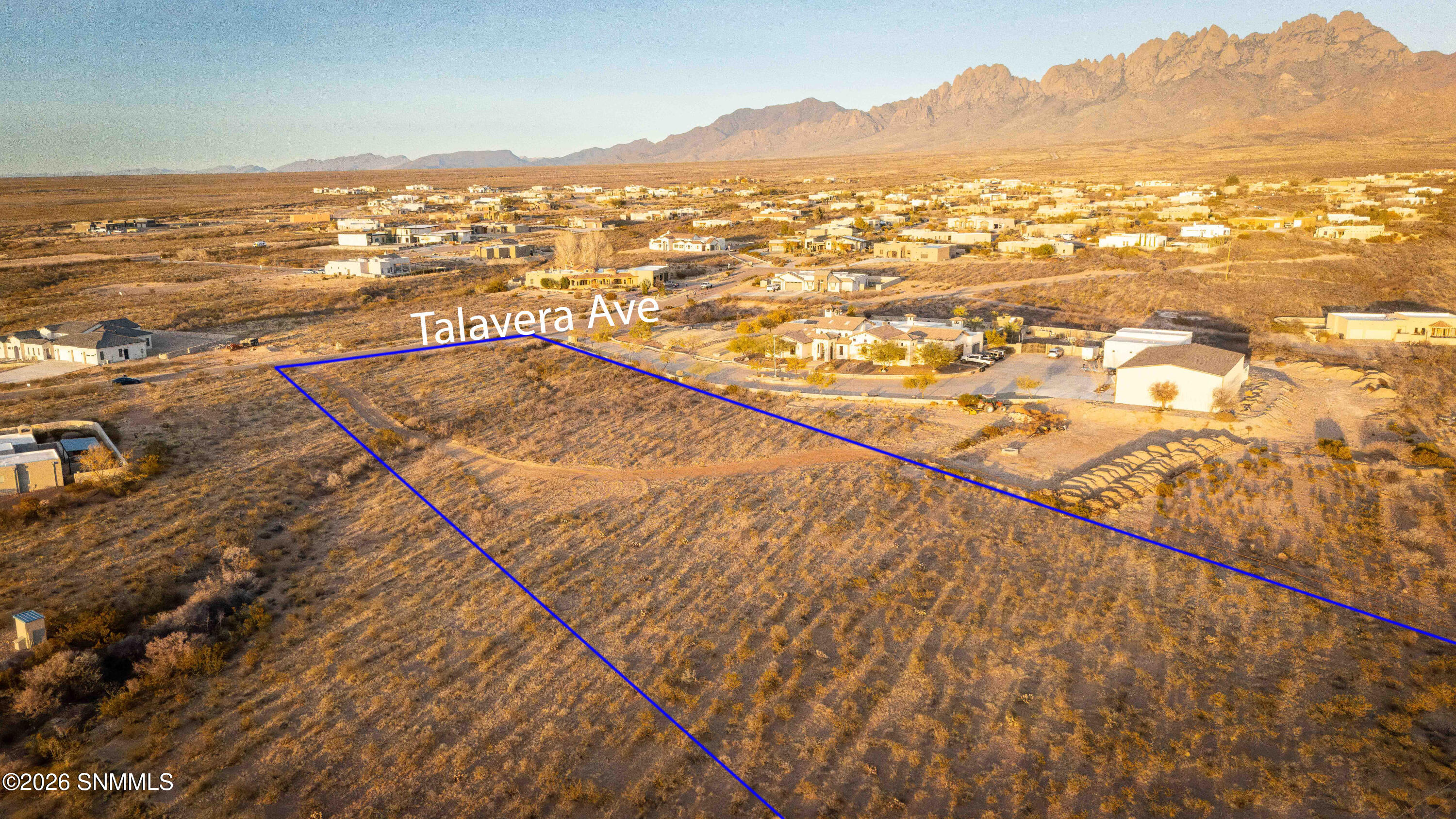 8658_Talavera_Ave-13