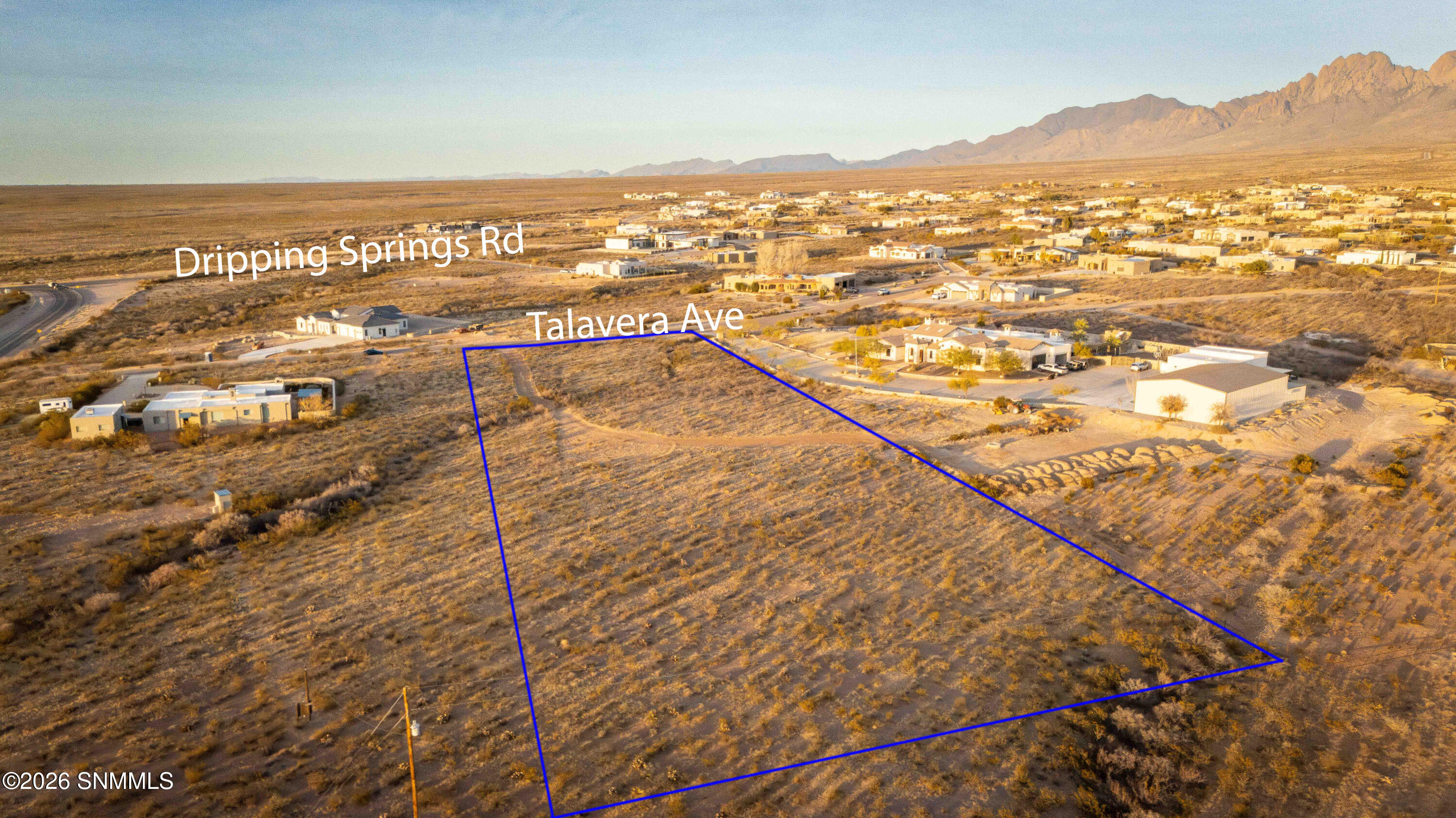 8658_Talavera_Ave-14