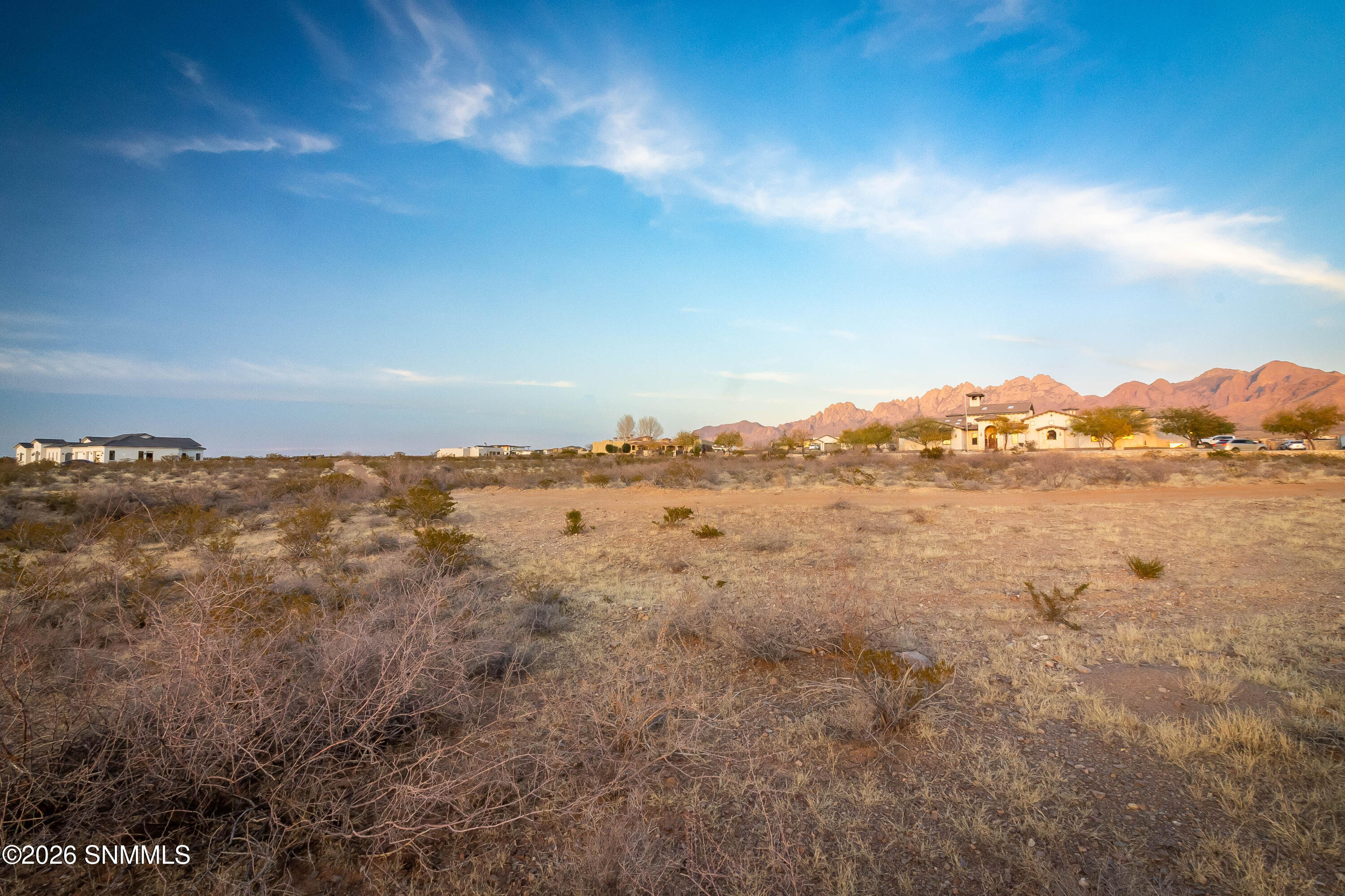 8658_Talavera_Ave-04