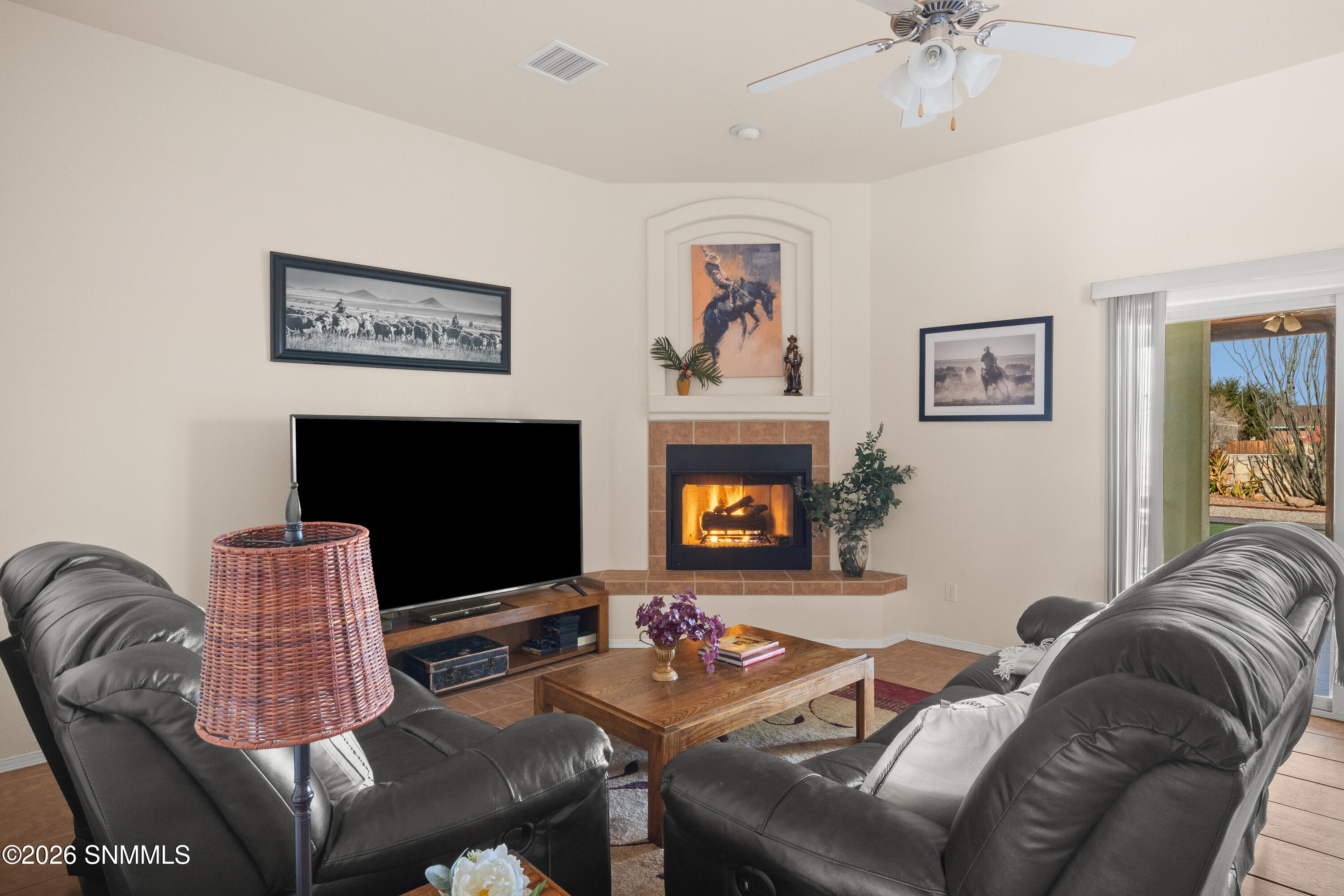 4652-Calle-de-Nubles-MLS-Camera-Guy-18