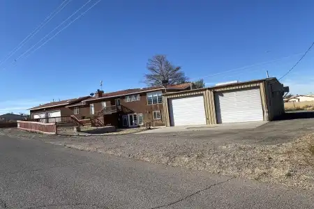 202 San Mateo Avenue, Elephant Butte, New Mexico 87935, 5 Bedrooms Bedrooms, ,5 BathroomsBathrooms,Residential,For Sale,San Mateo,2600068