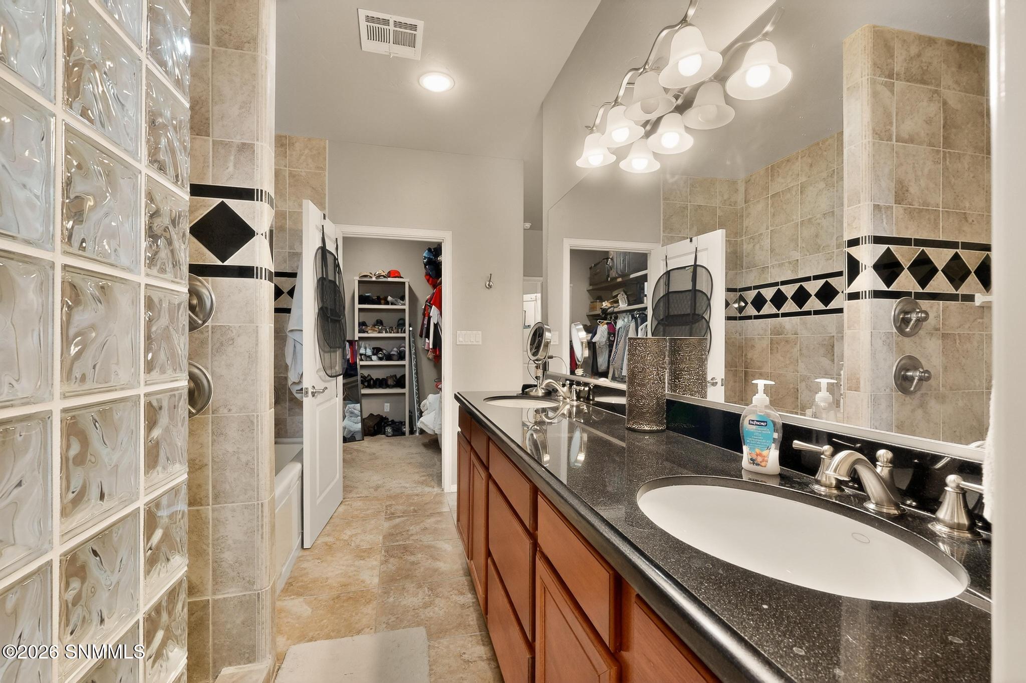 3D-Casas-3564-Evy-Ln-01082026_072919