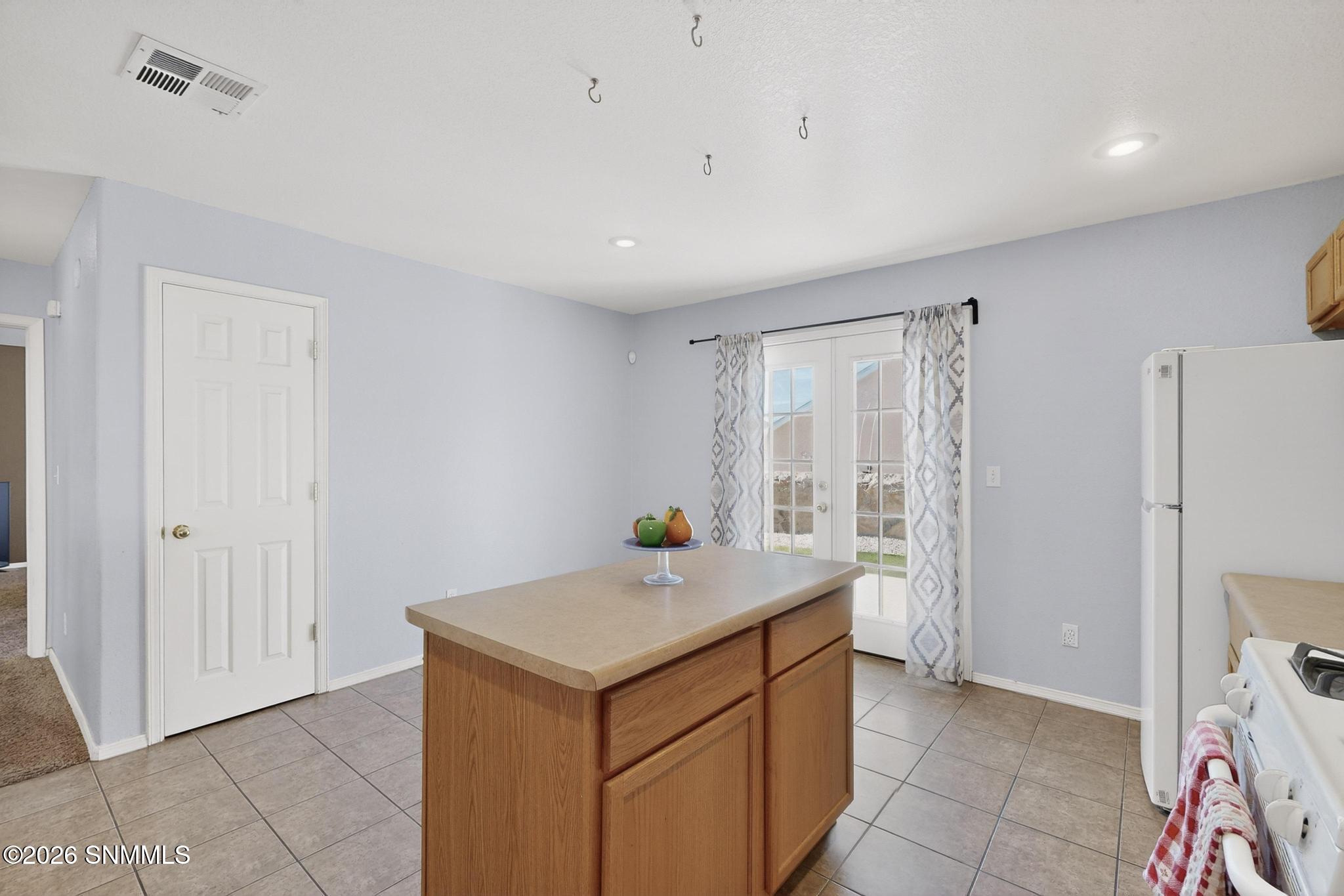 16-3D-Casas-1141-Gunsight-Peak-Dr-010620