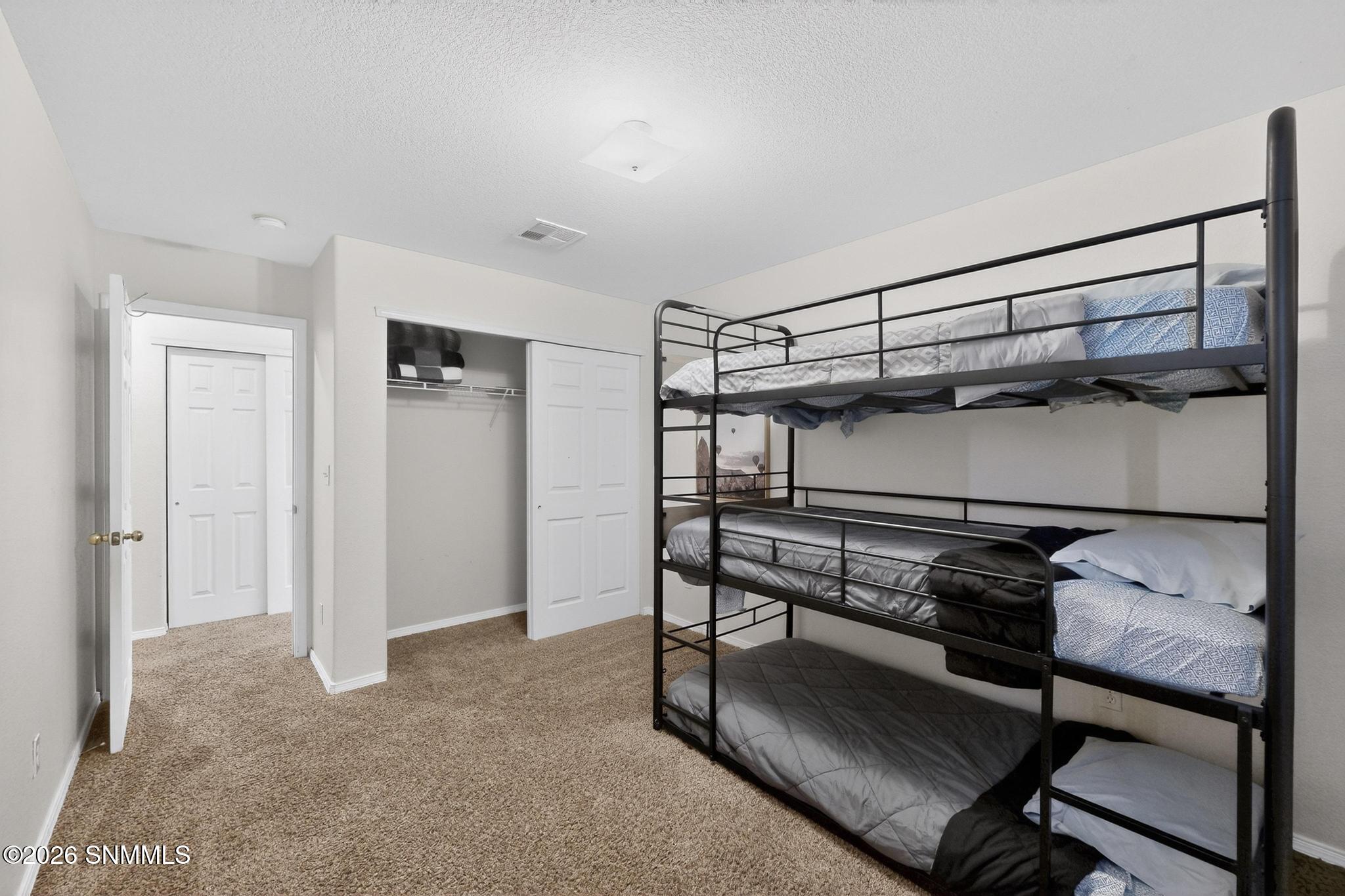 36-3D-Casas-1141-Gunsight-Peak-Dr-010620