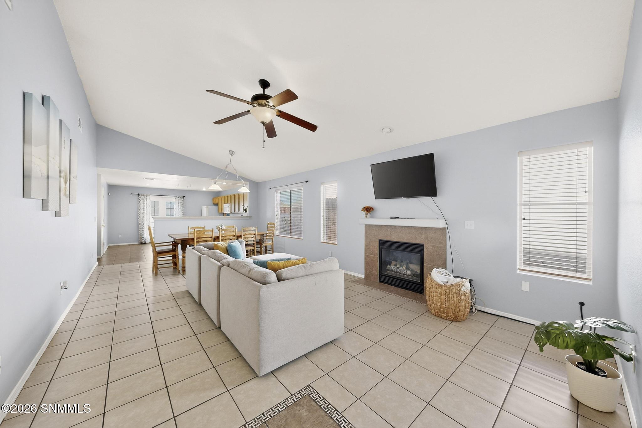 10-3D-Casas-1141-Gunsight-Peak-Dr-010620