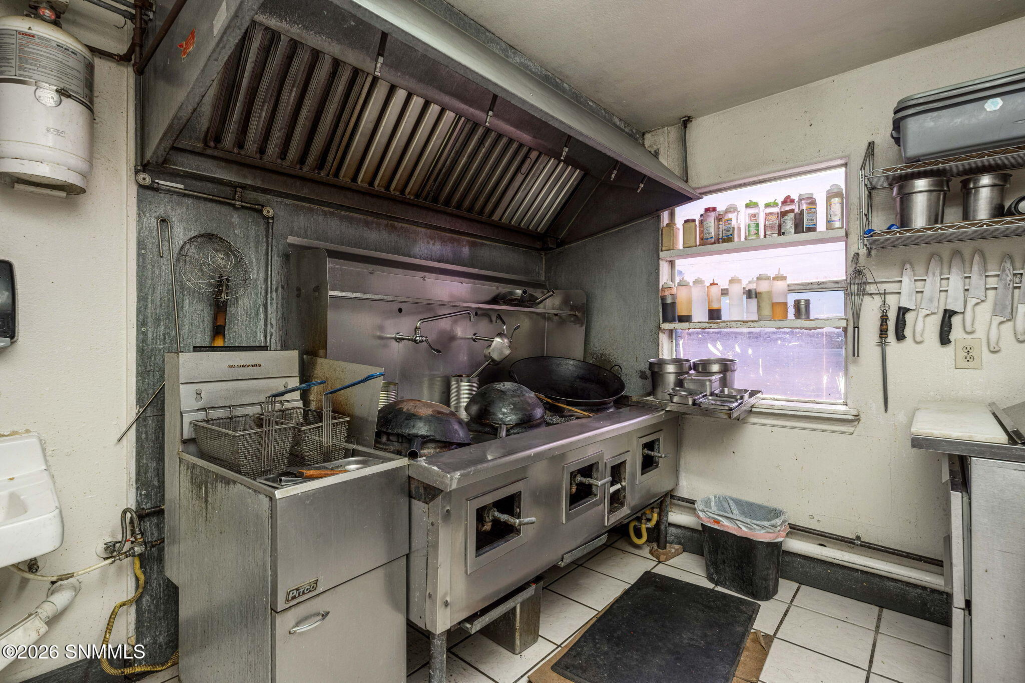 14-web-or-mls-Snappin Homes (Lisa90)-14