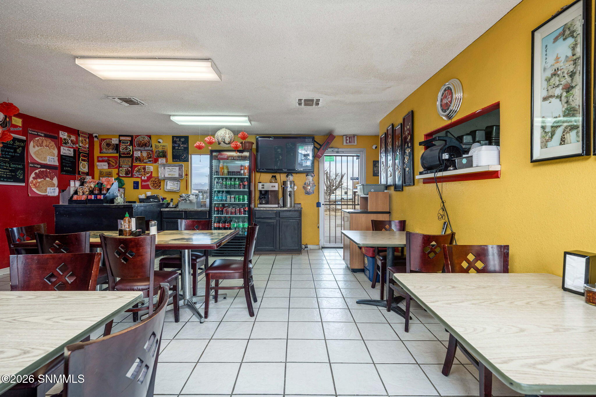 6-web-or-mls-Snappin Homes (Lisa90)-6