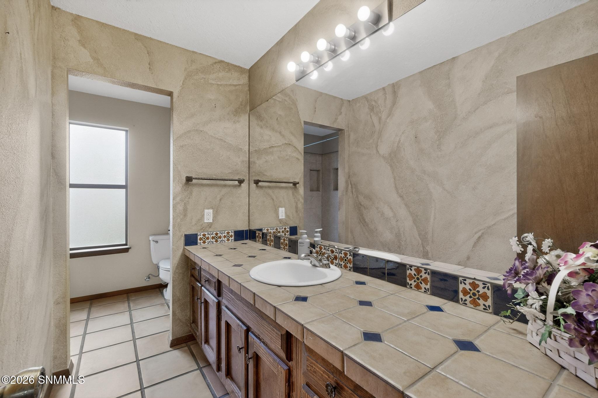 43-3D-Casas-4136-E-Winchester-Rd-0110202