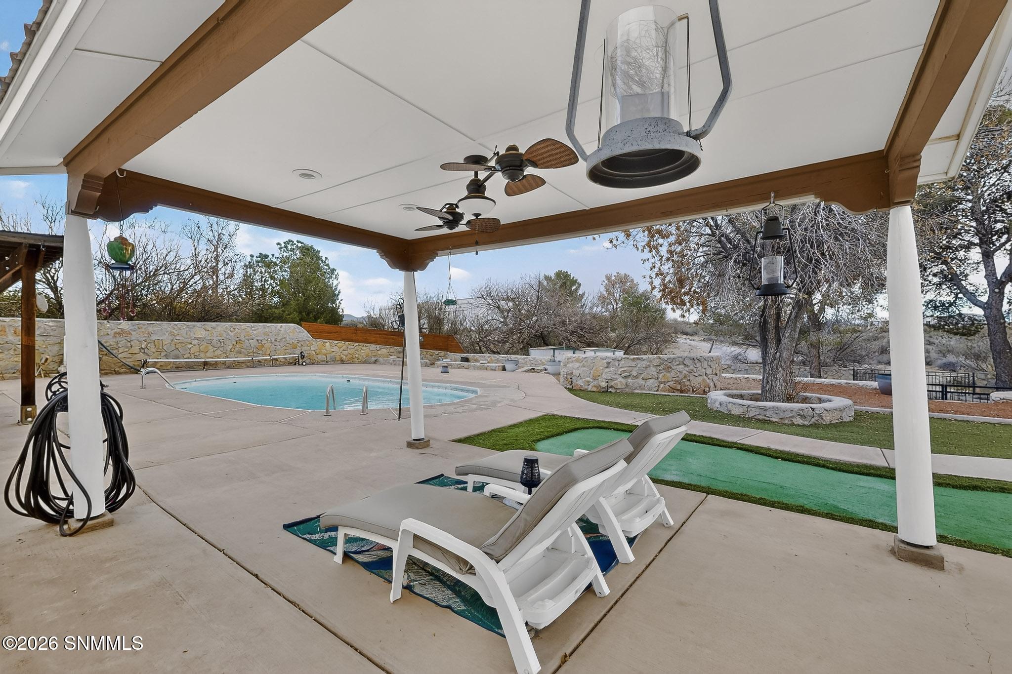 60-3D-Casas-4136-E-Winchester-Rd-0110202