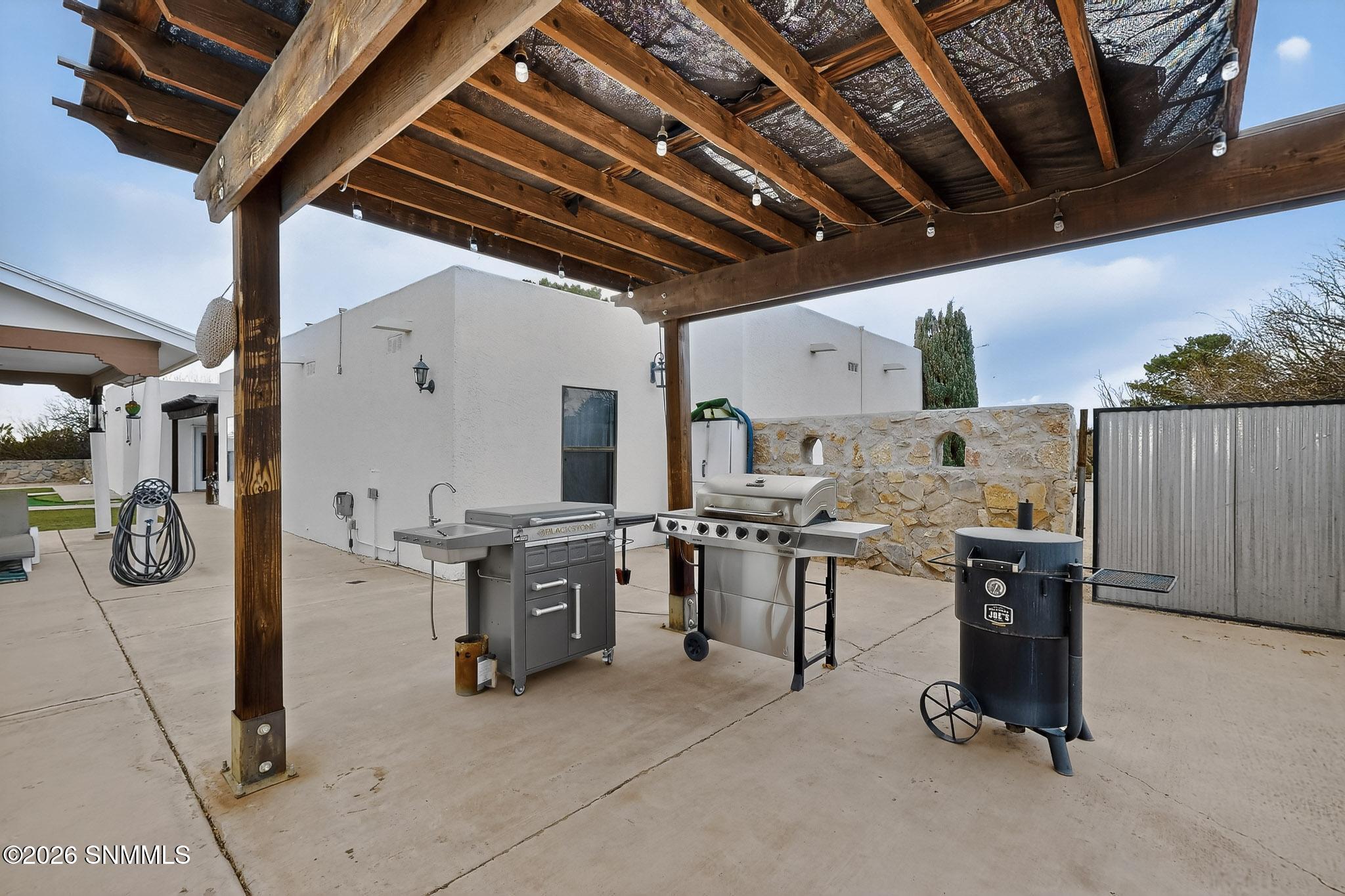 64-3D-Casas-4136-E-Winchester-Rd-0110202