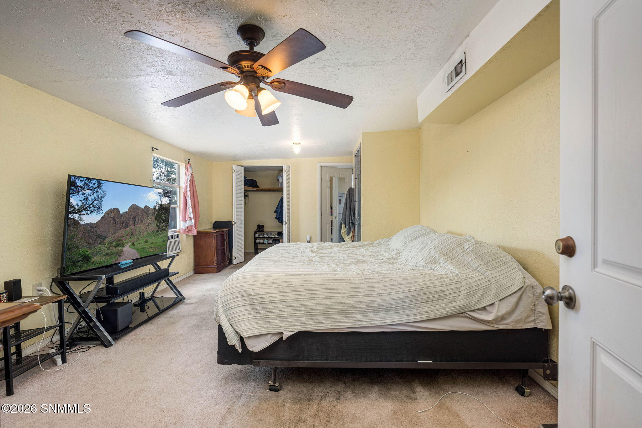 32-web-or-mls-Snappin Homes (Gladys1500)