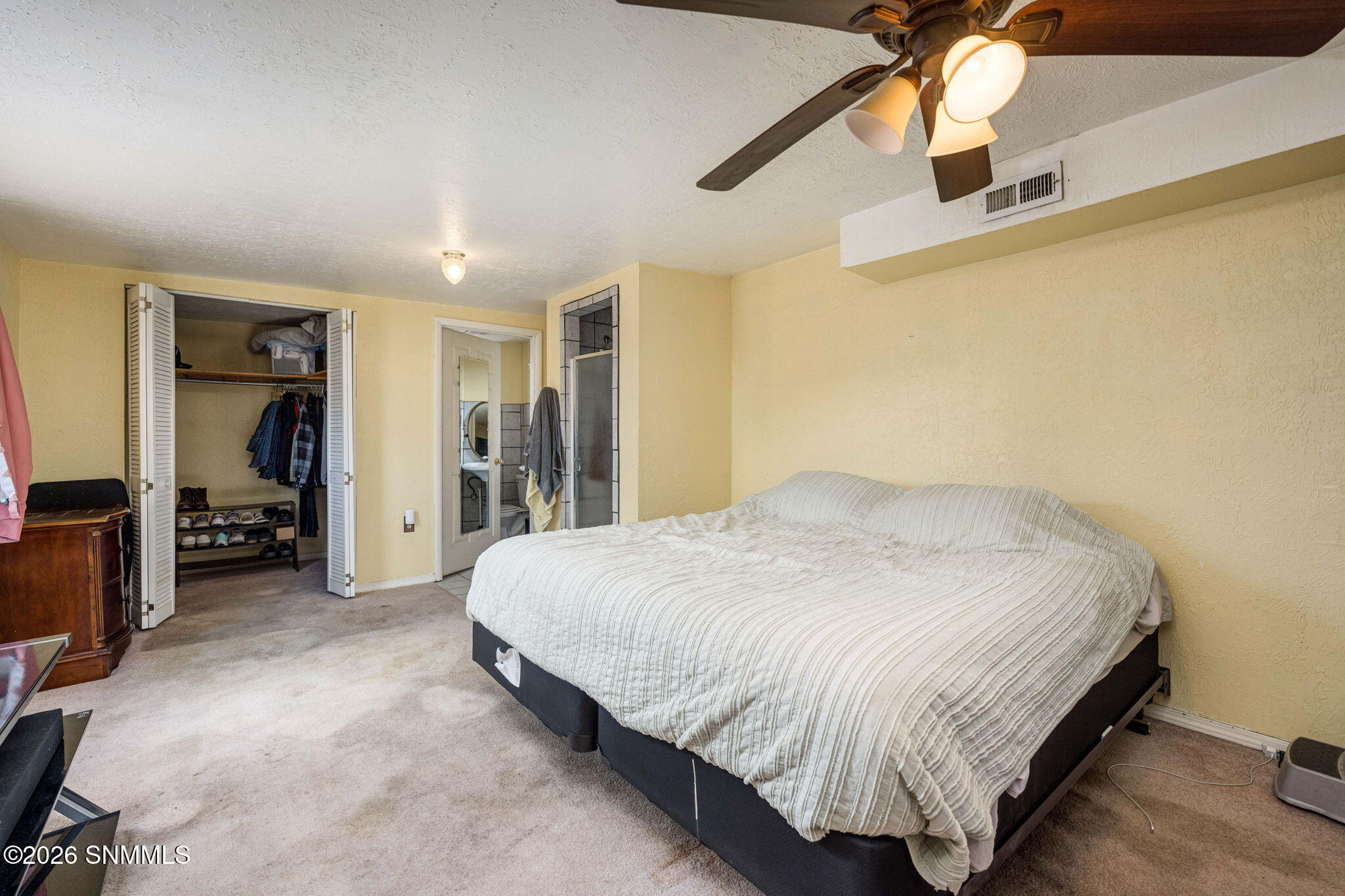 33-web-or-mls-Snappin Homes (Gladys1500)