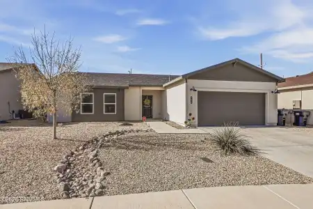 7030 Aretha Way, Las Cruces, New Mexico 88012, 3 Bedrooms Bedrooms, ,2 BathroomsBathrooms,Residential,For Sale,Aretha,2600099